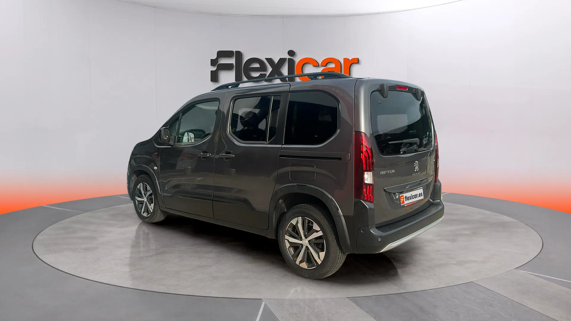 Peugeot Rifter Allure BlueHDi 100 - foto 8
