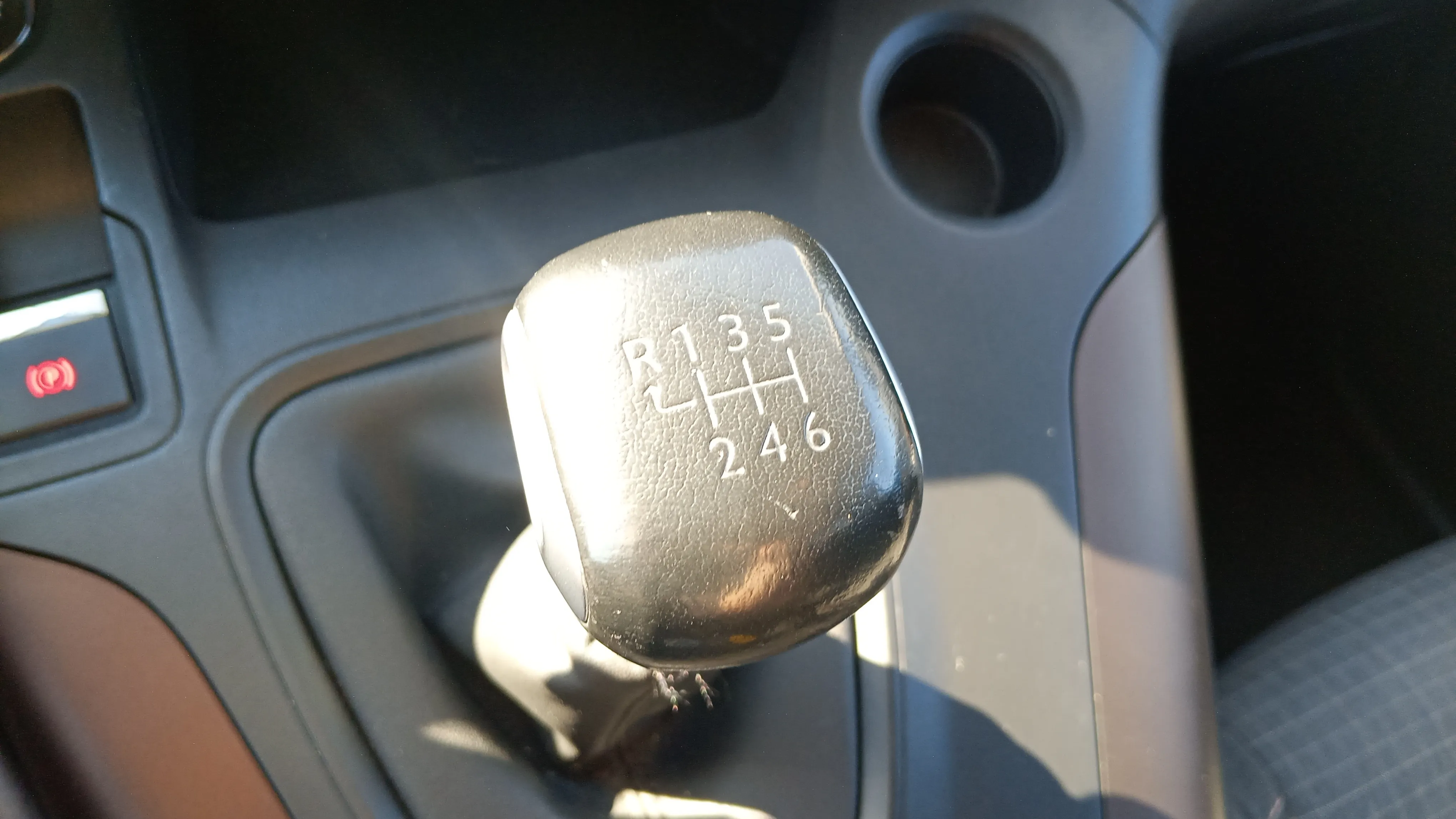 Peugeot Rifter Allure BlueHDi 100 - foto 16