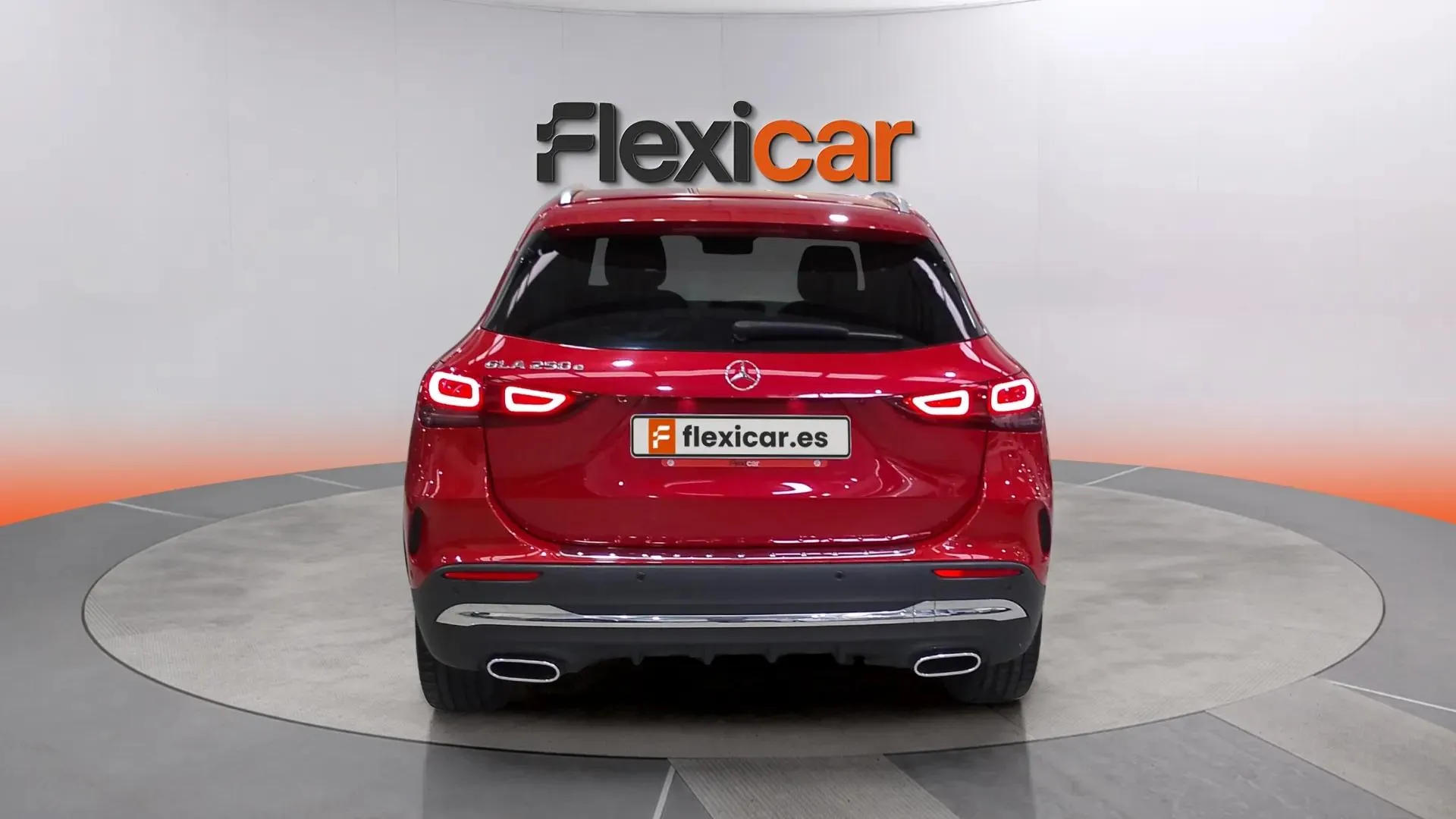 Mercedes-Benz GLA 250 e - foto 6