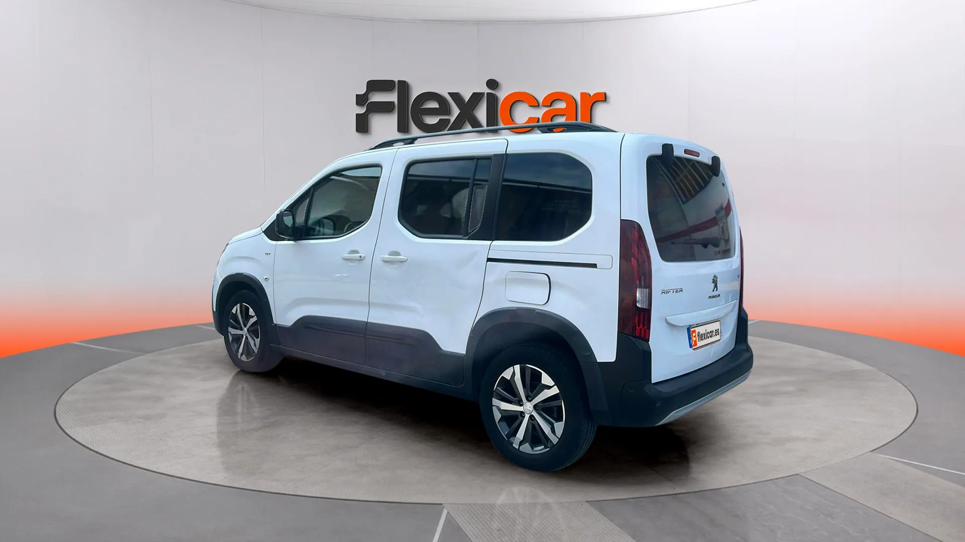 Peugeot Rifter Allure BlueHDi 100 - foto 8