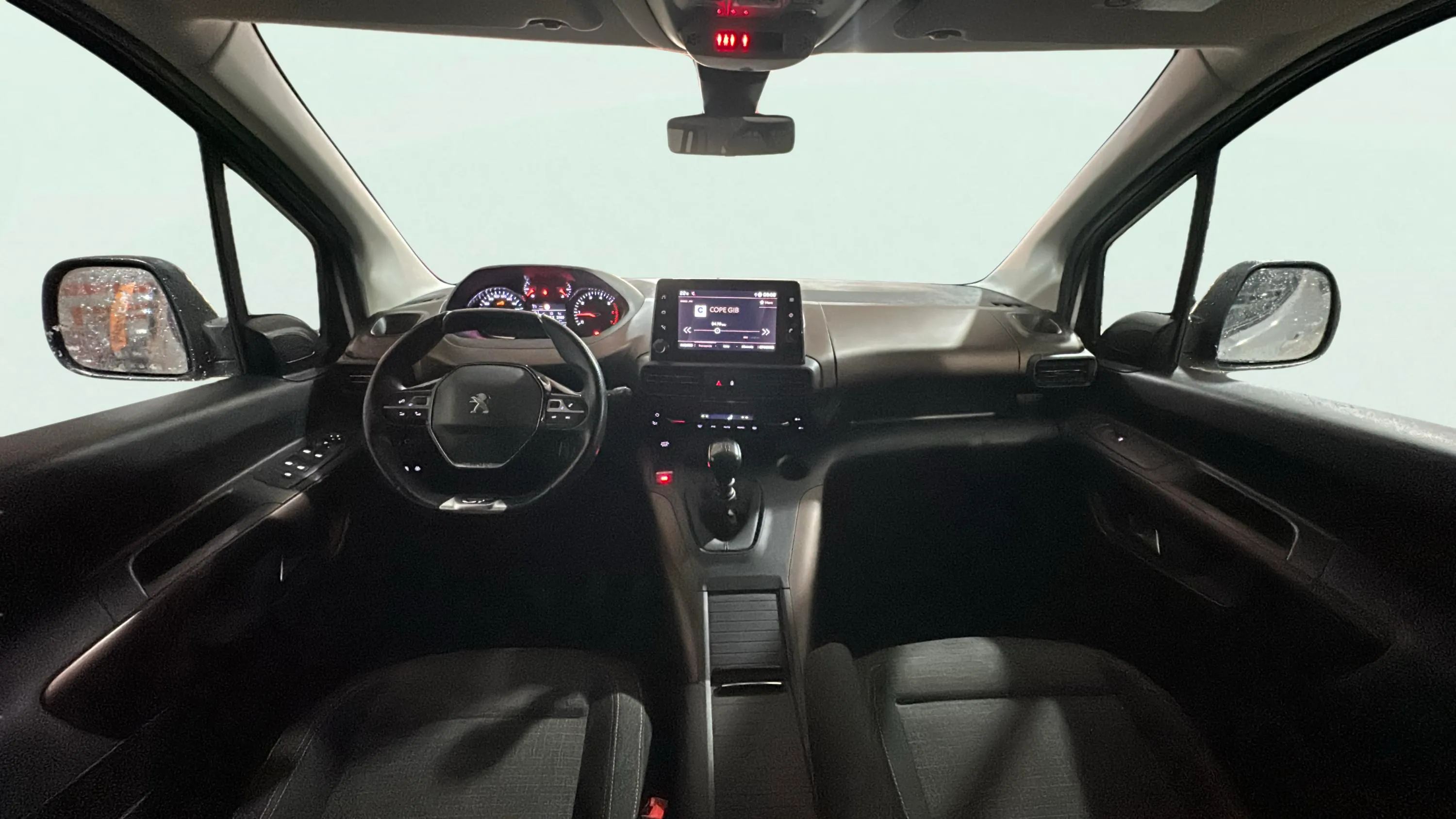 Peugeot Rifter GT BlueHDi 130 - foto 10