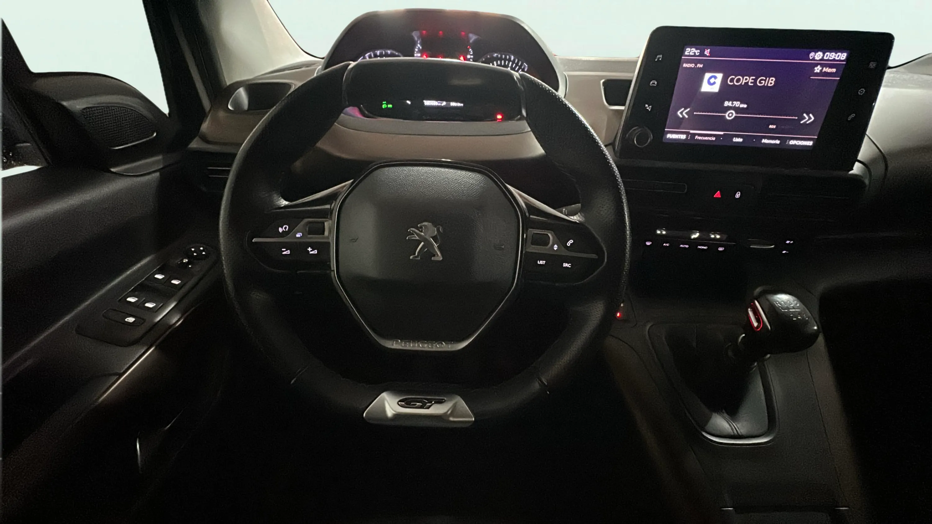 Peugeot Rifter GT BlueHDi 130 - foto 13