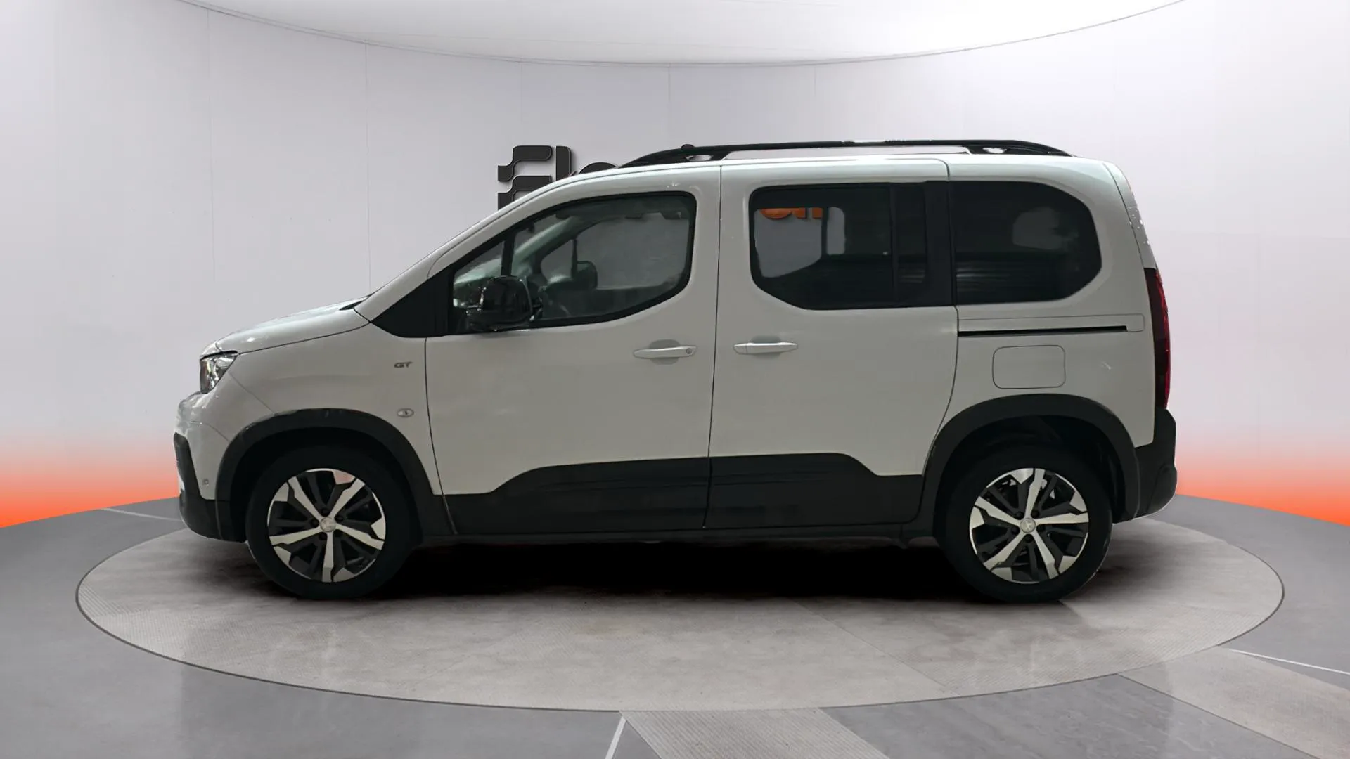Peugeot Rifter GT BlueHDi 130 - foto 4