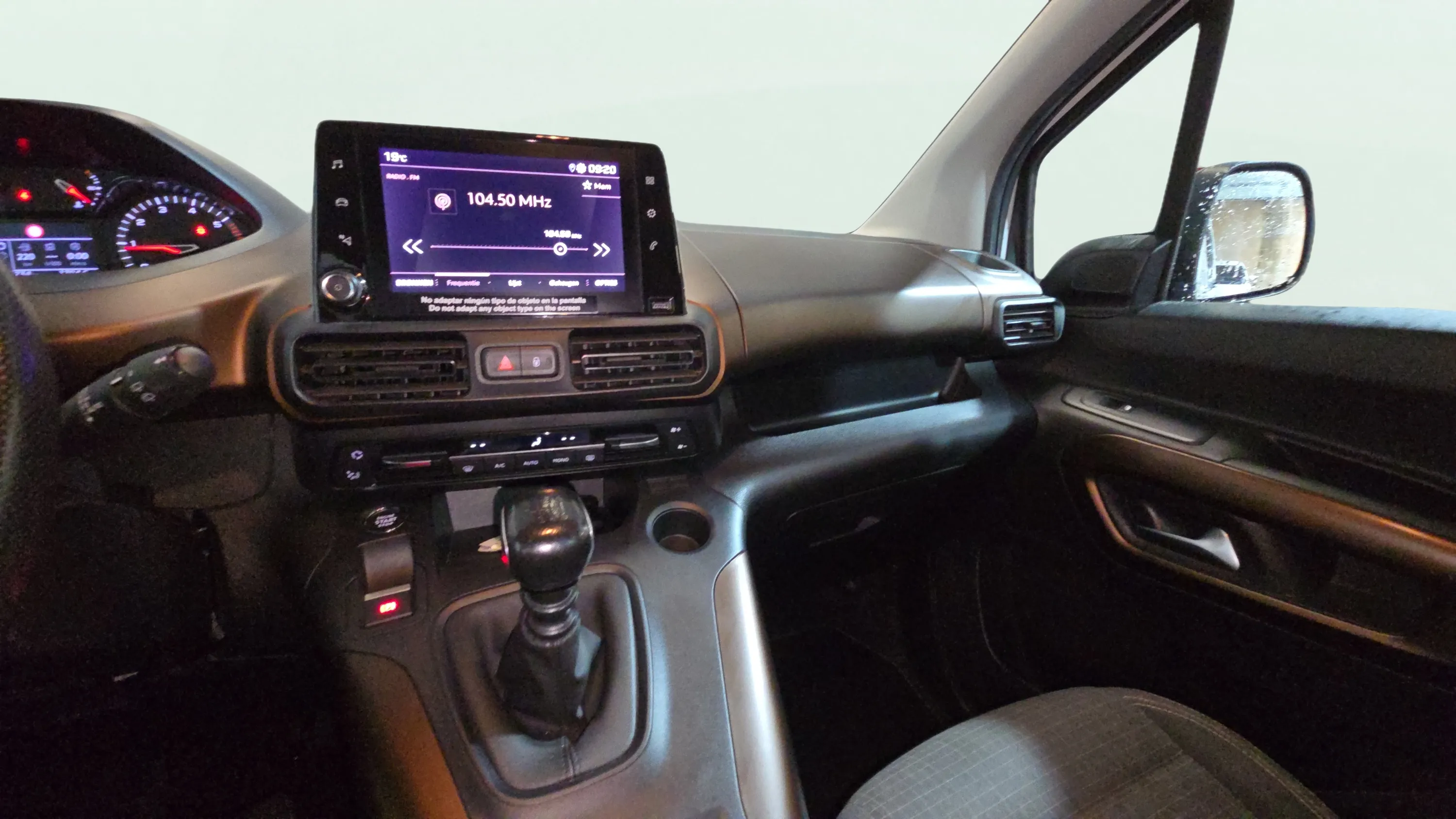Peugeot Rifter Allure BlueHDi 100 - foto 15