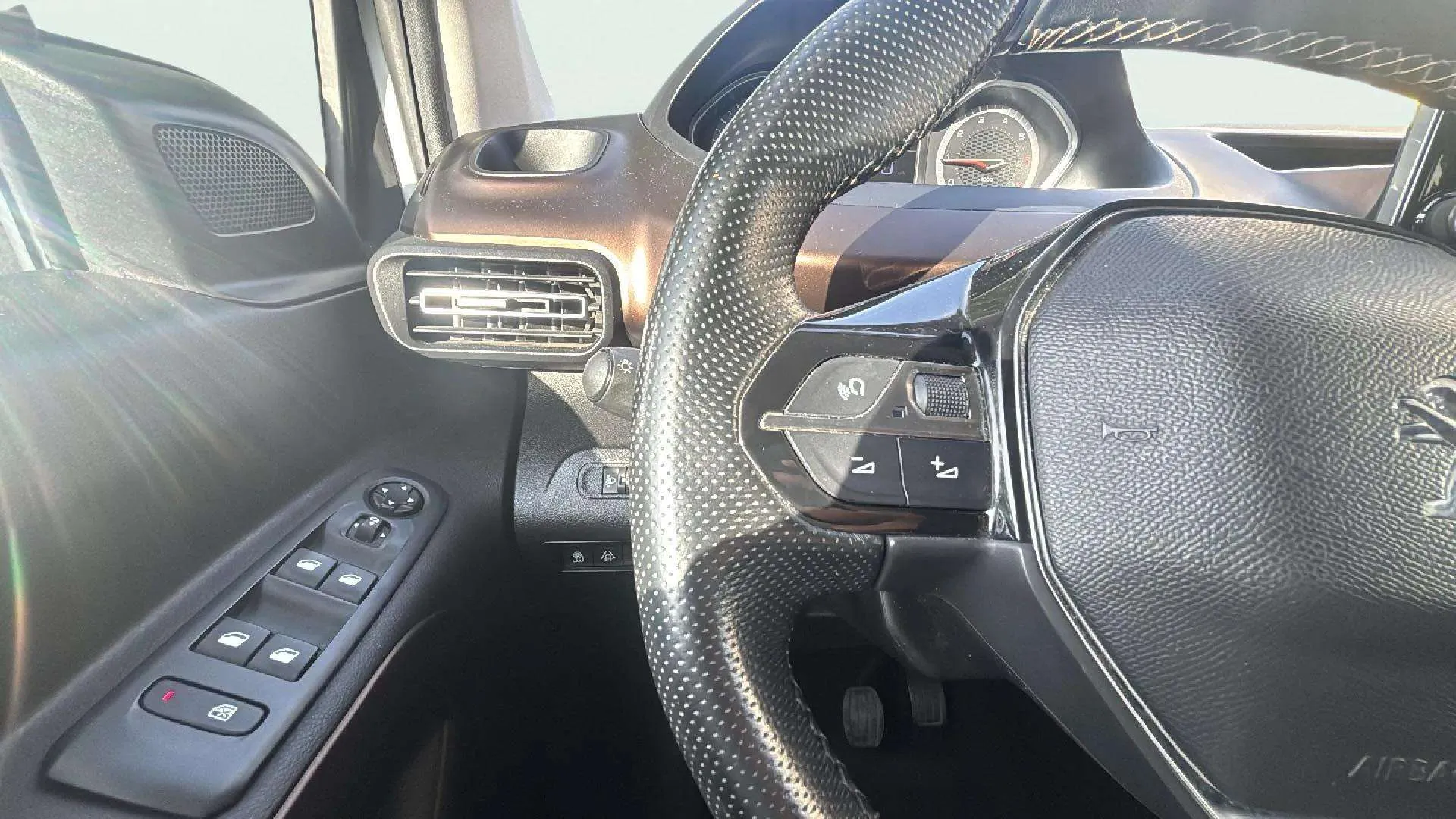 Peugeot Rifter GT Standard BlueHDi - foto 13