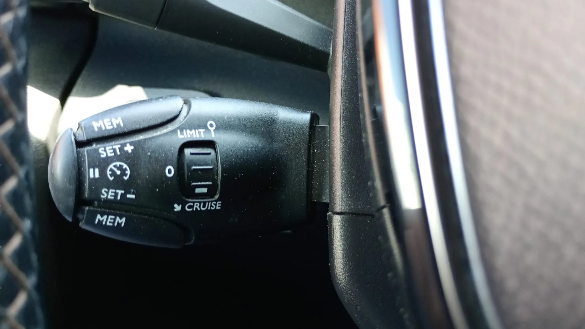 Peugeot Rifter GT BlueHDi - foto 14