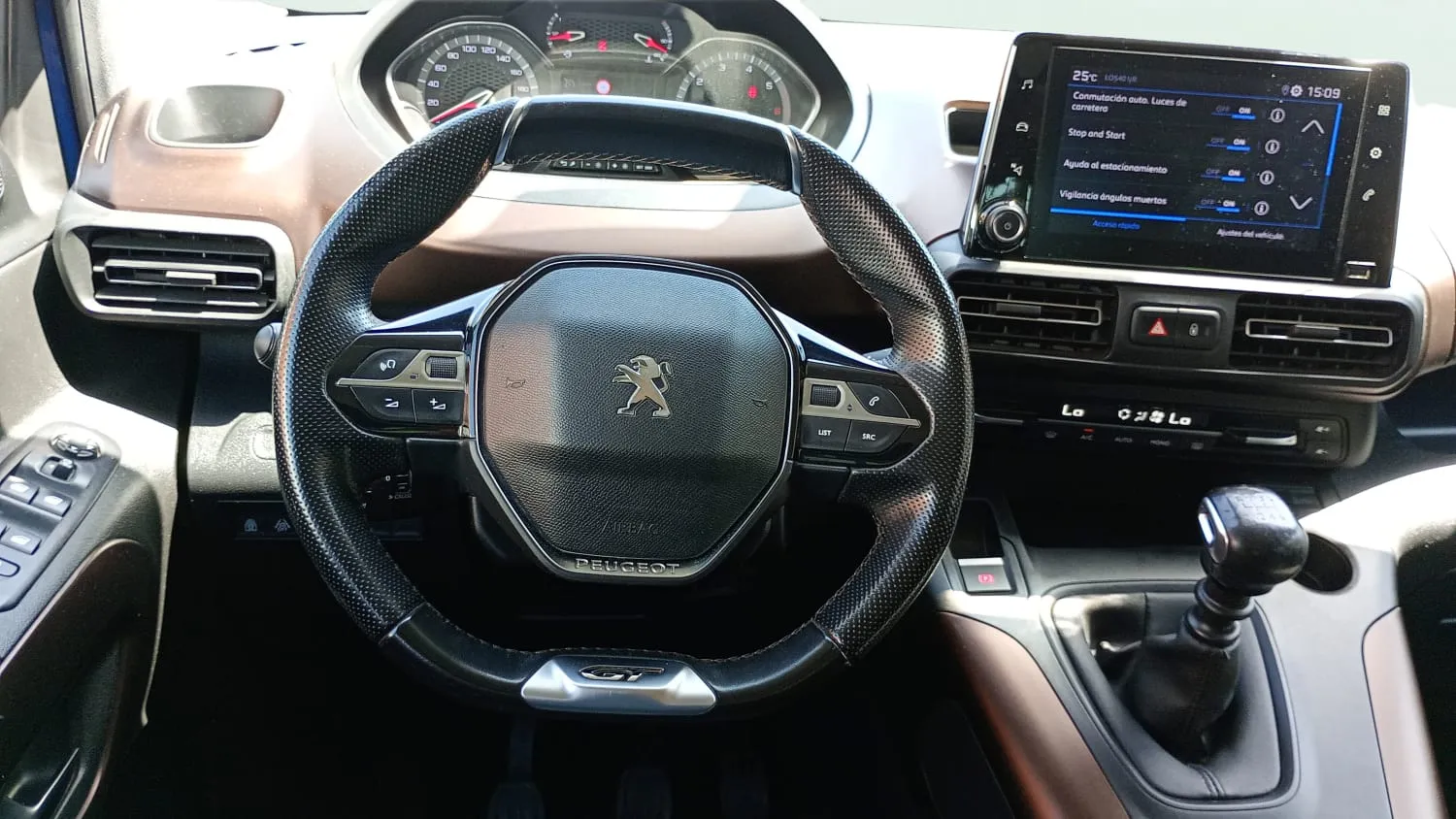 Peugeot Rifter GT BlueHDi - foto 8