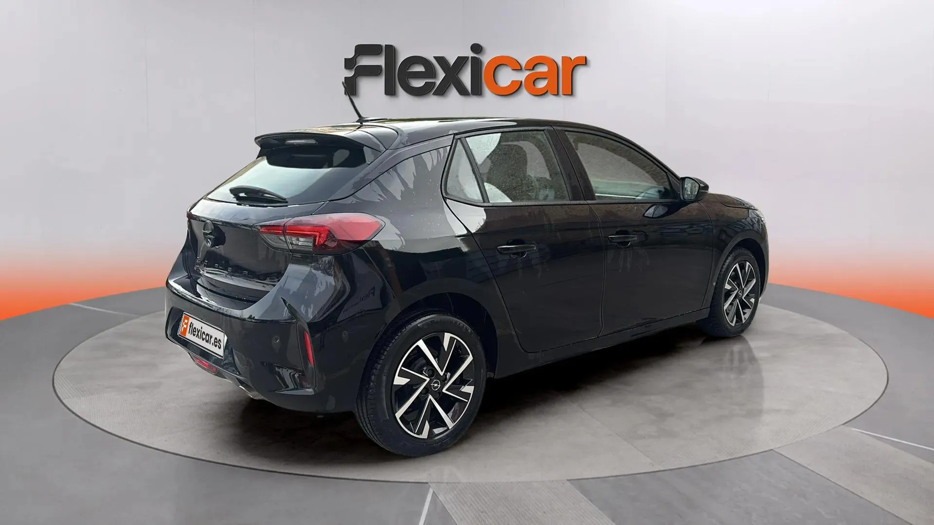 Opel Corsa 1.2T XHL - foto 7