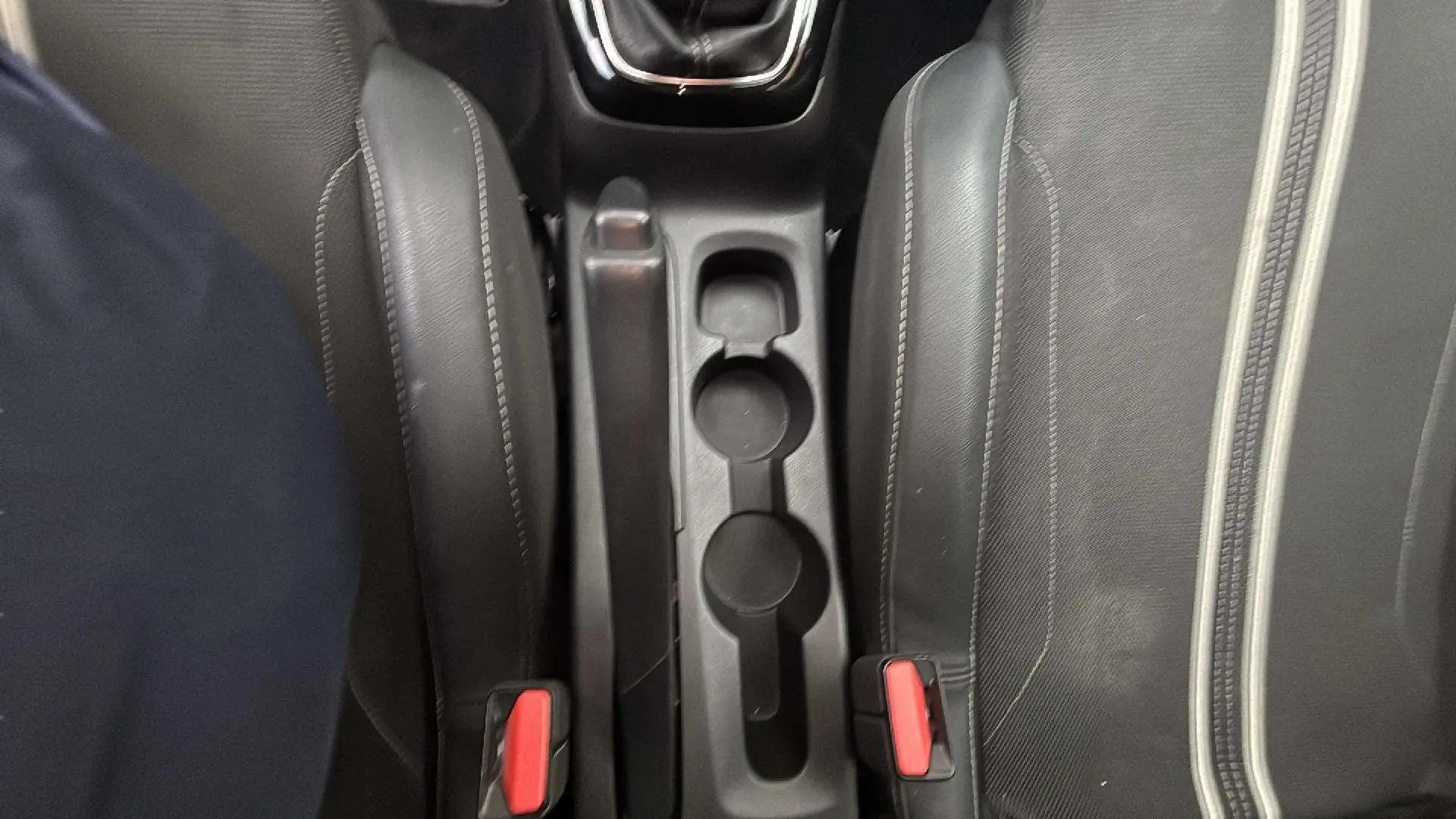 Opel Corsa 1.2T XHL - foto 33