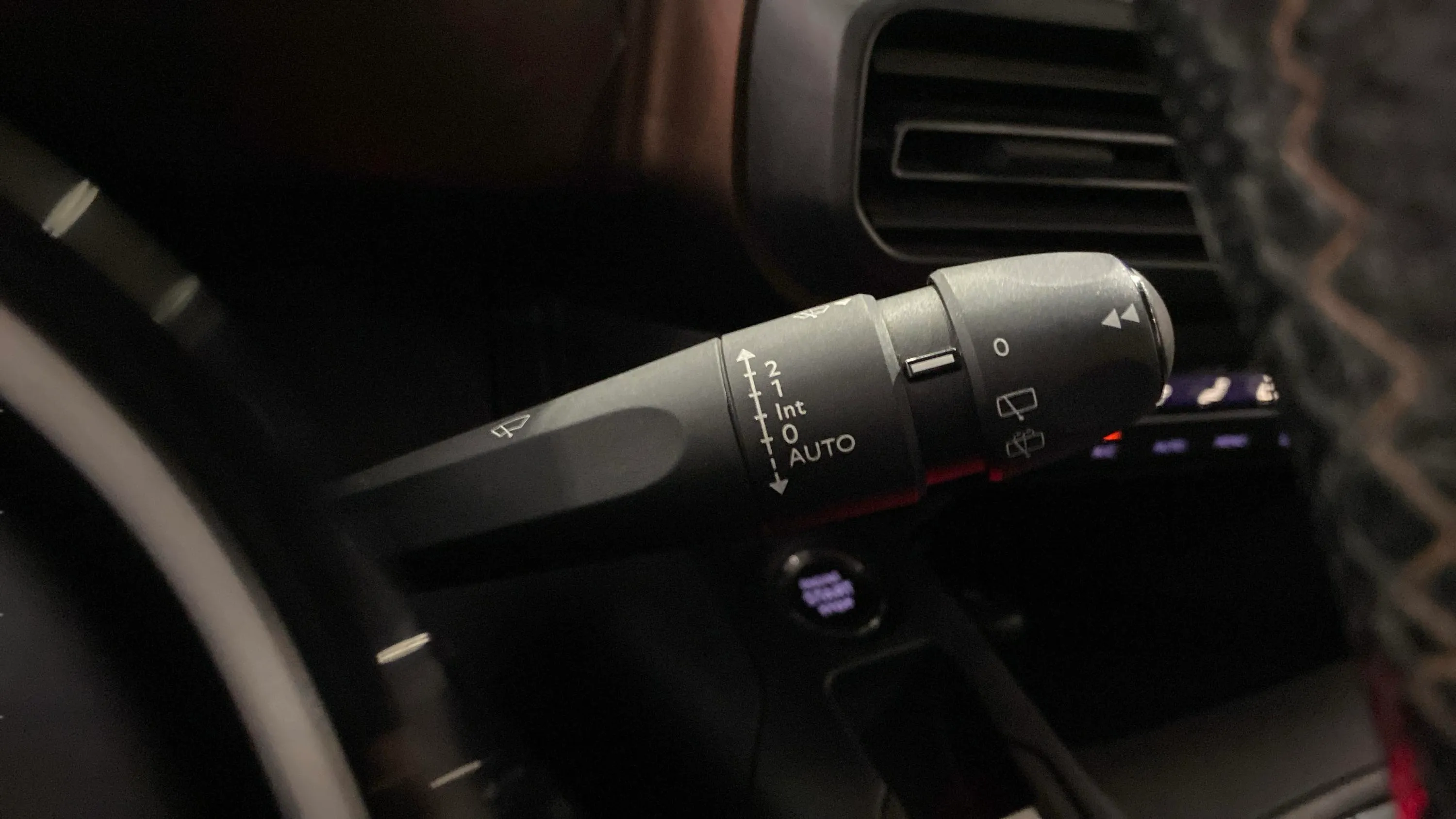 Peugeot Rifter Allure BlueHDi 100 - foto 21