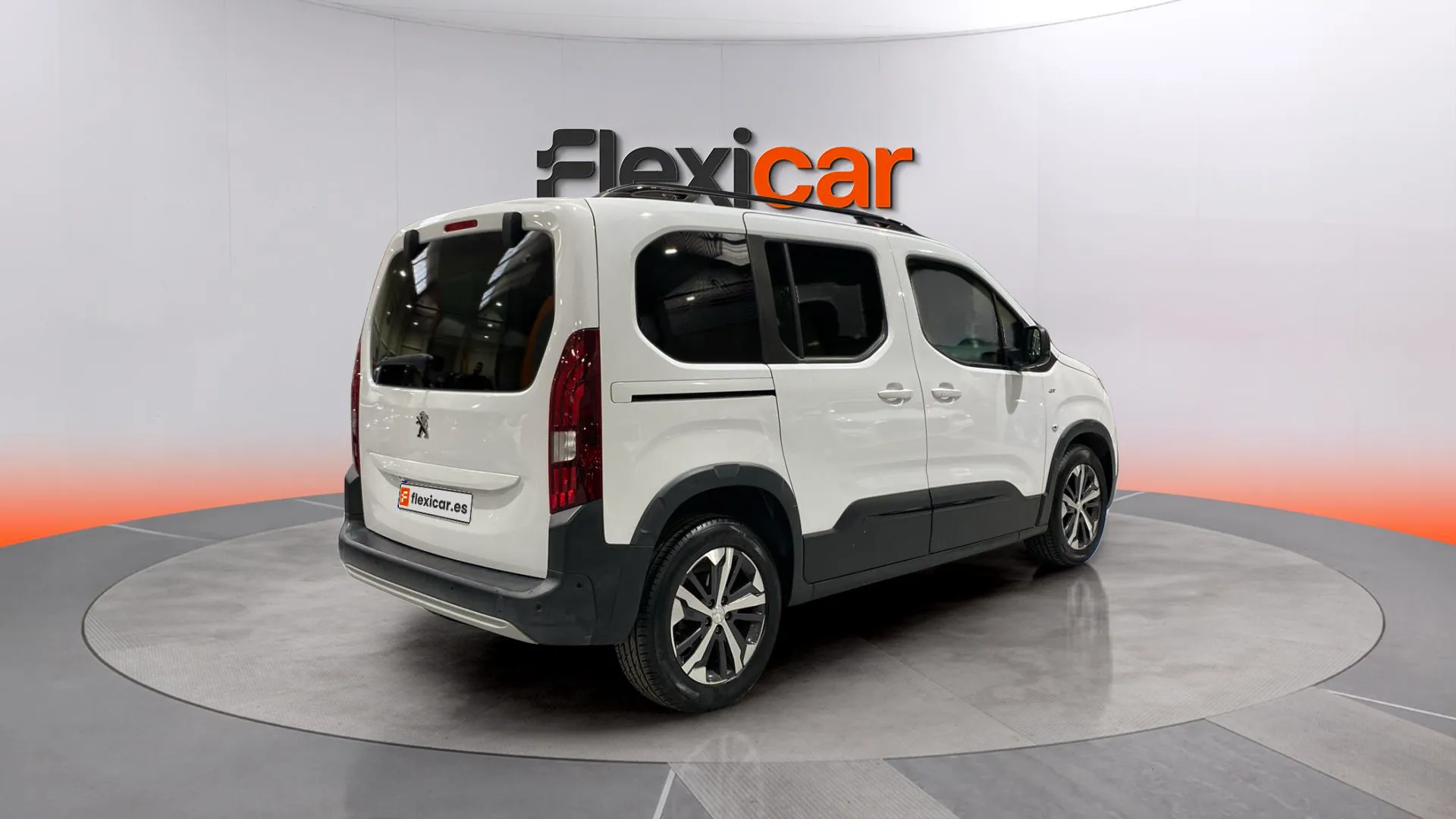 Peugeot Rifter Allure BlueHDi 100 - foto 8