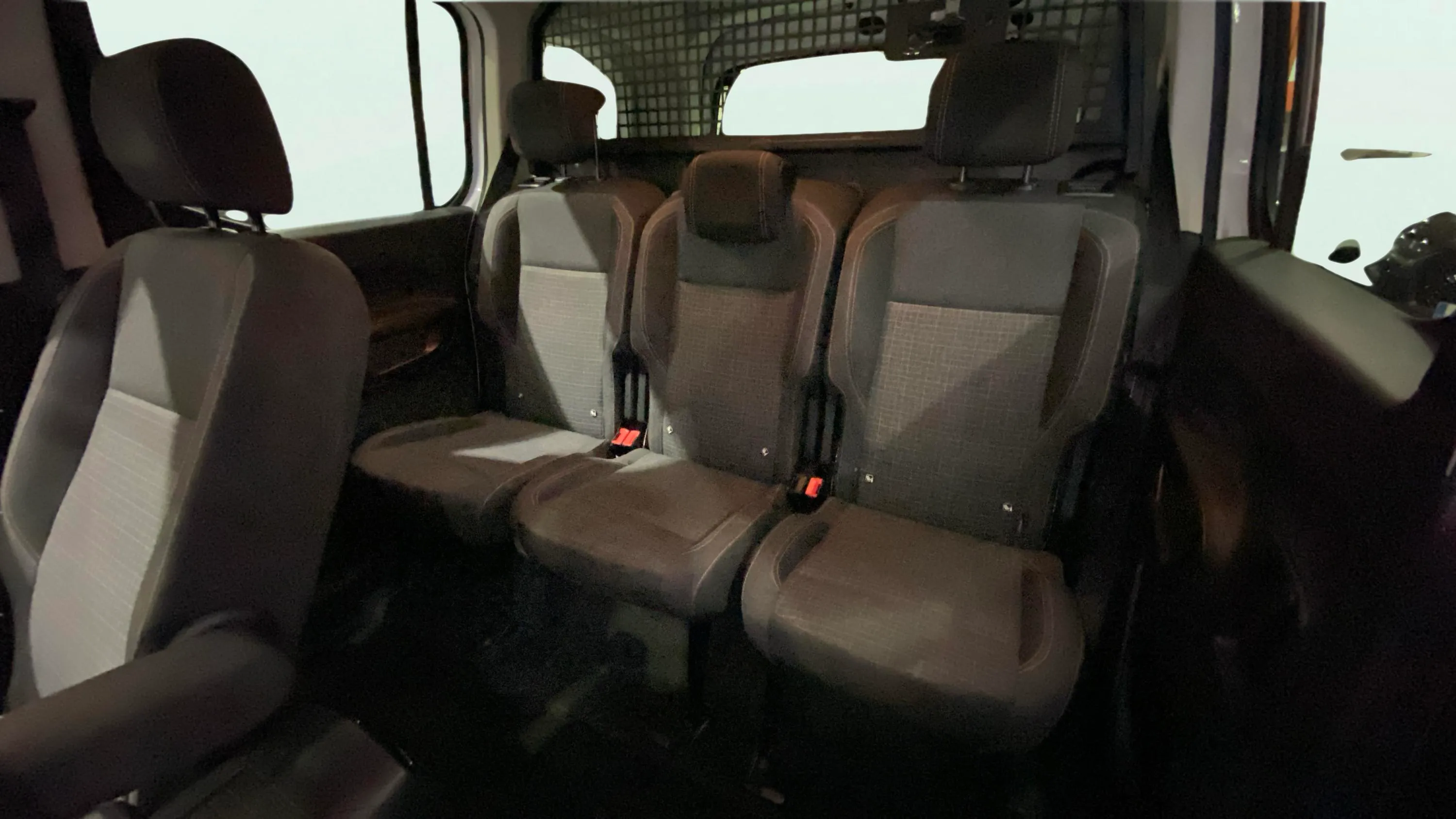 Peugeot Rifter Allure BlueHDi 100 - foto 12