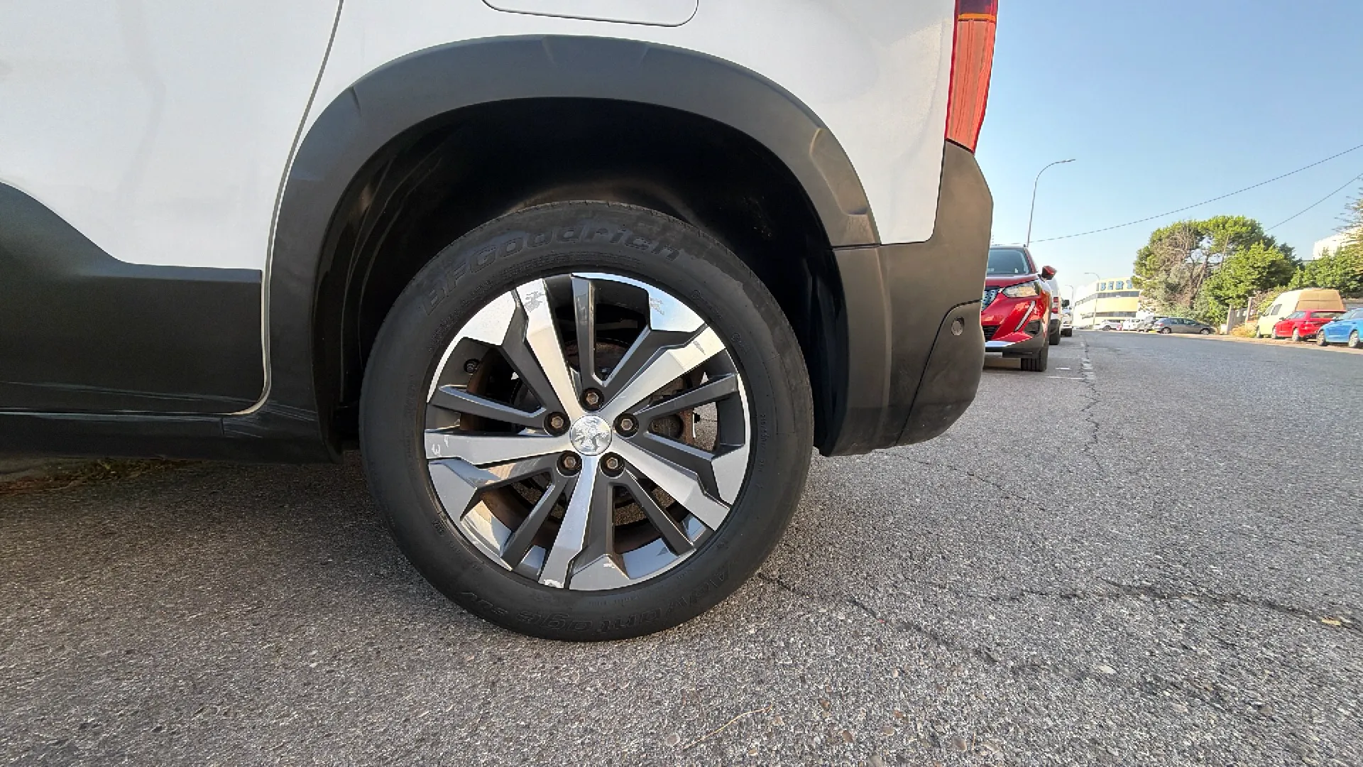 Peugeot Rifter Allure Business Std. BlueHDi 100 - foto 17