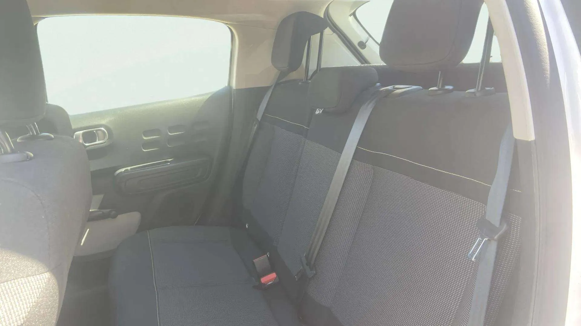 Citroën C3 PureTech Plus - foto 21
