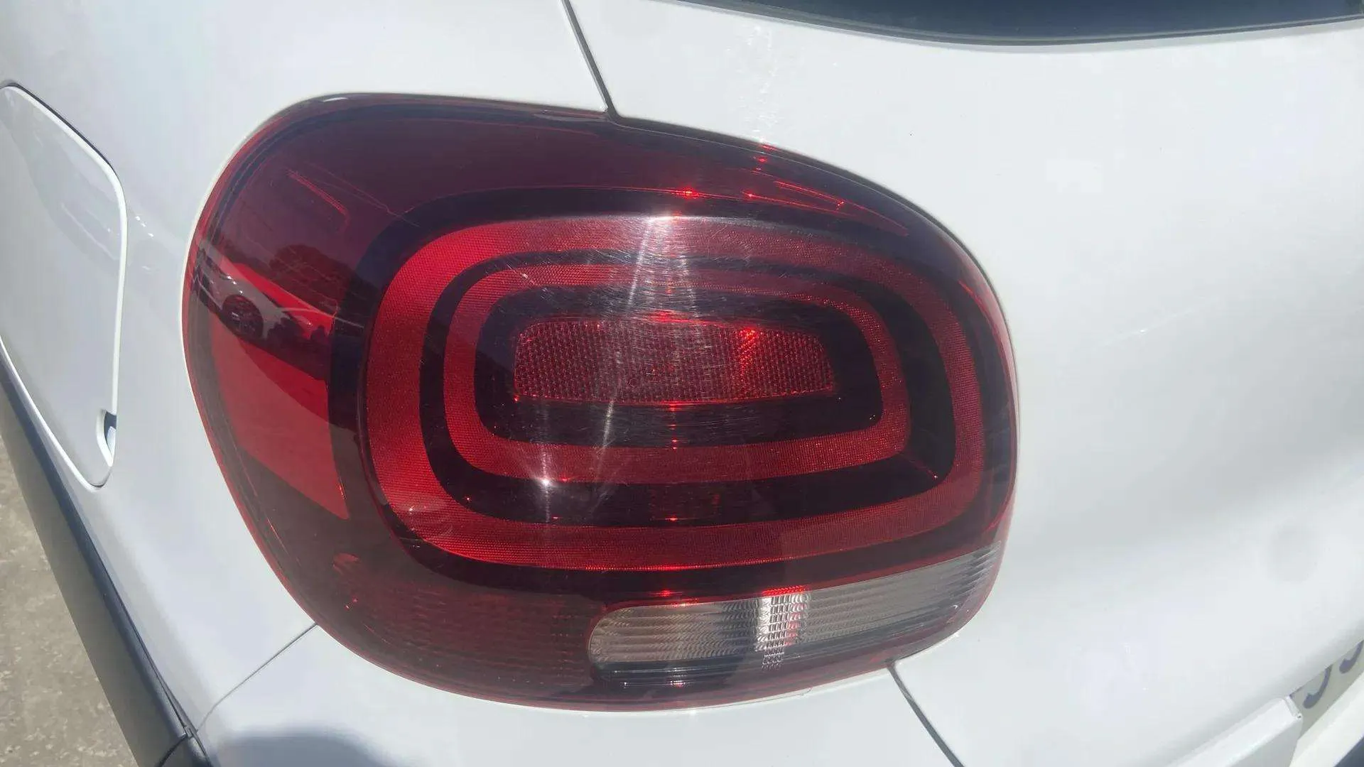 Citroën C3 PureTech Plus - foto 11