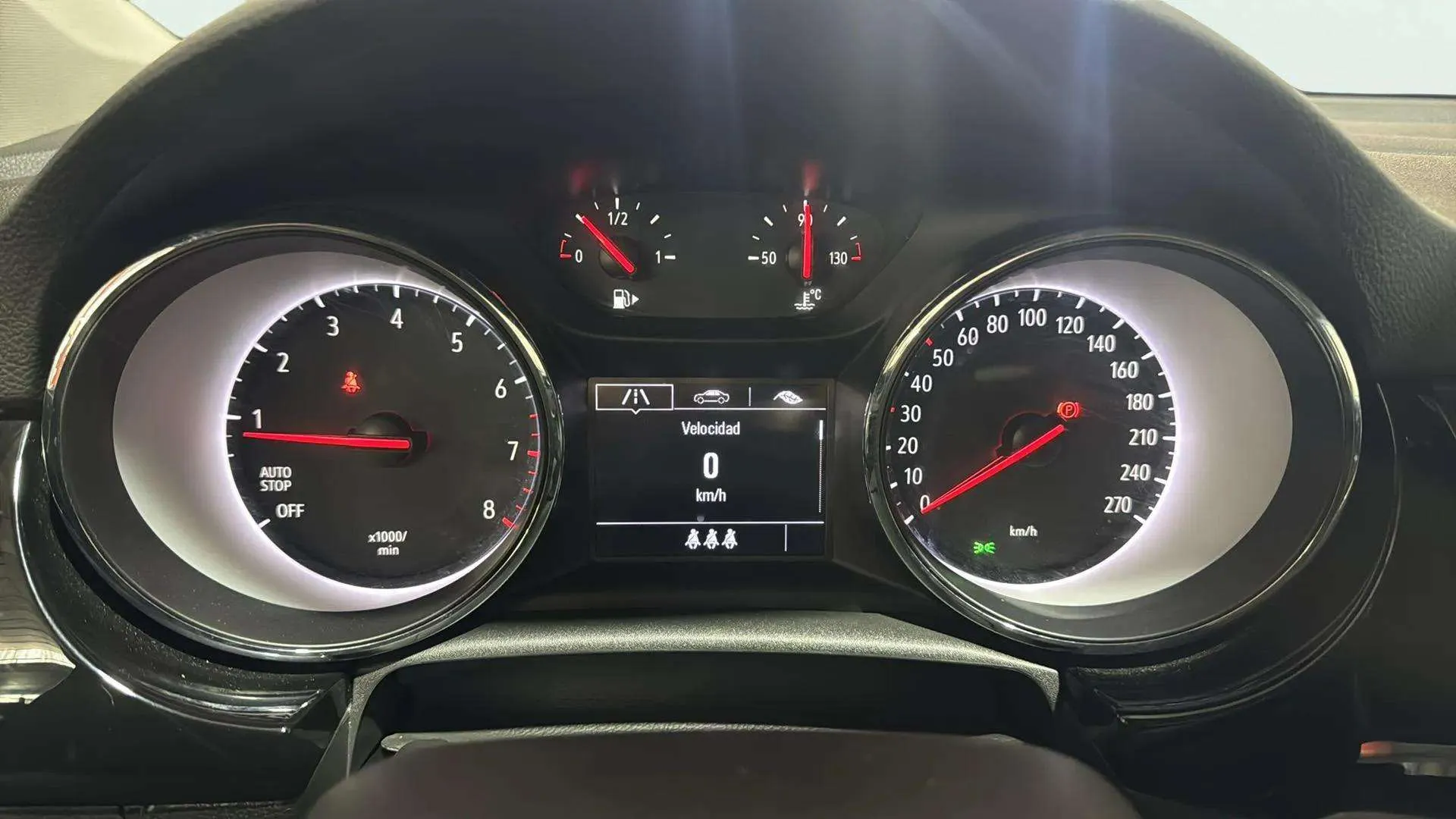 Opel Astra 1.2T SHT Business Elegan ST - foto 9