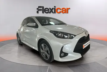 toyota yaris 15 120h active plus hibrido no enchufable automatica valencia quart de poblet 903000000255773