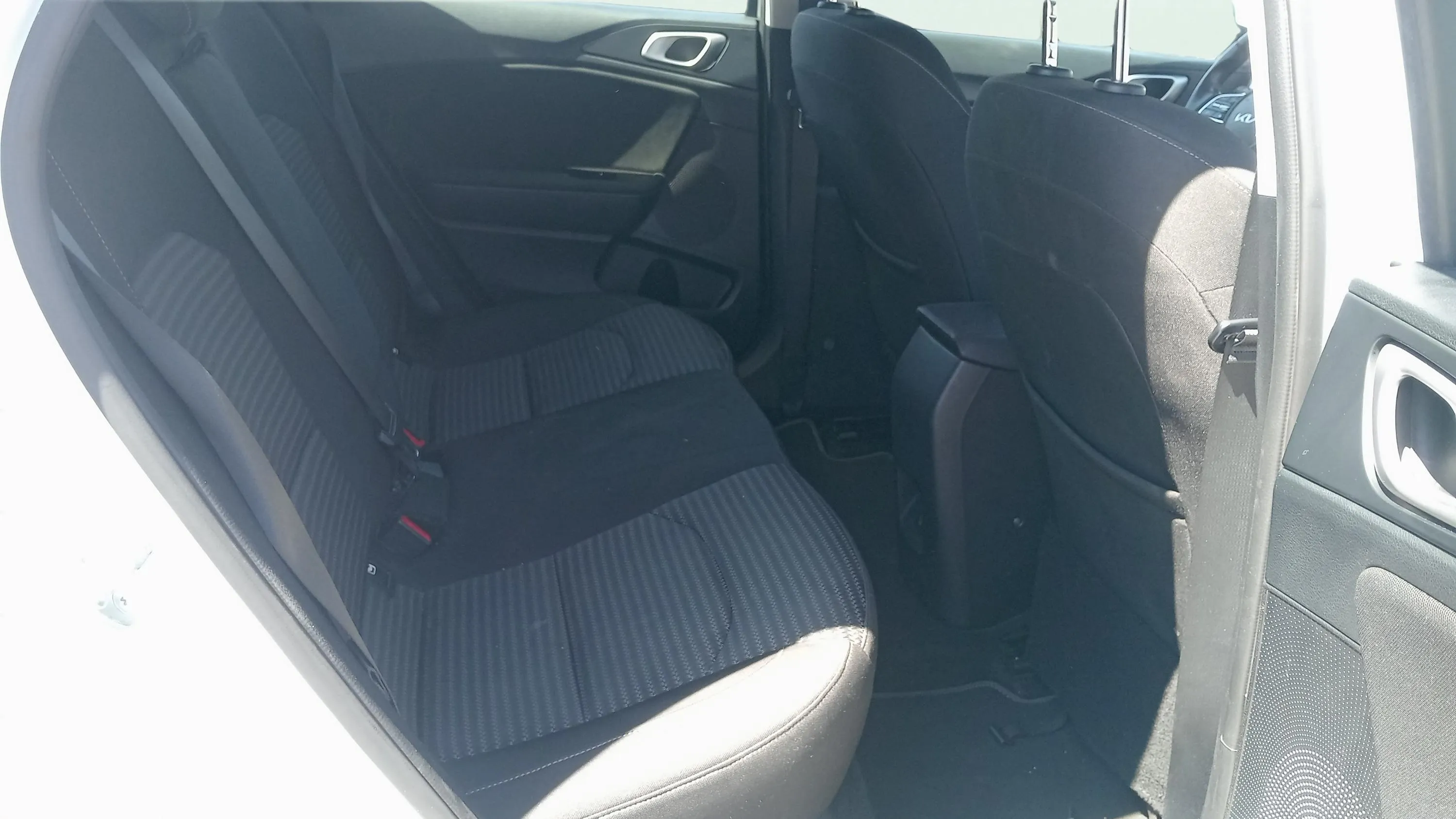 Kia Ceed 1.6 MHEV iMT Drive - foto 18