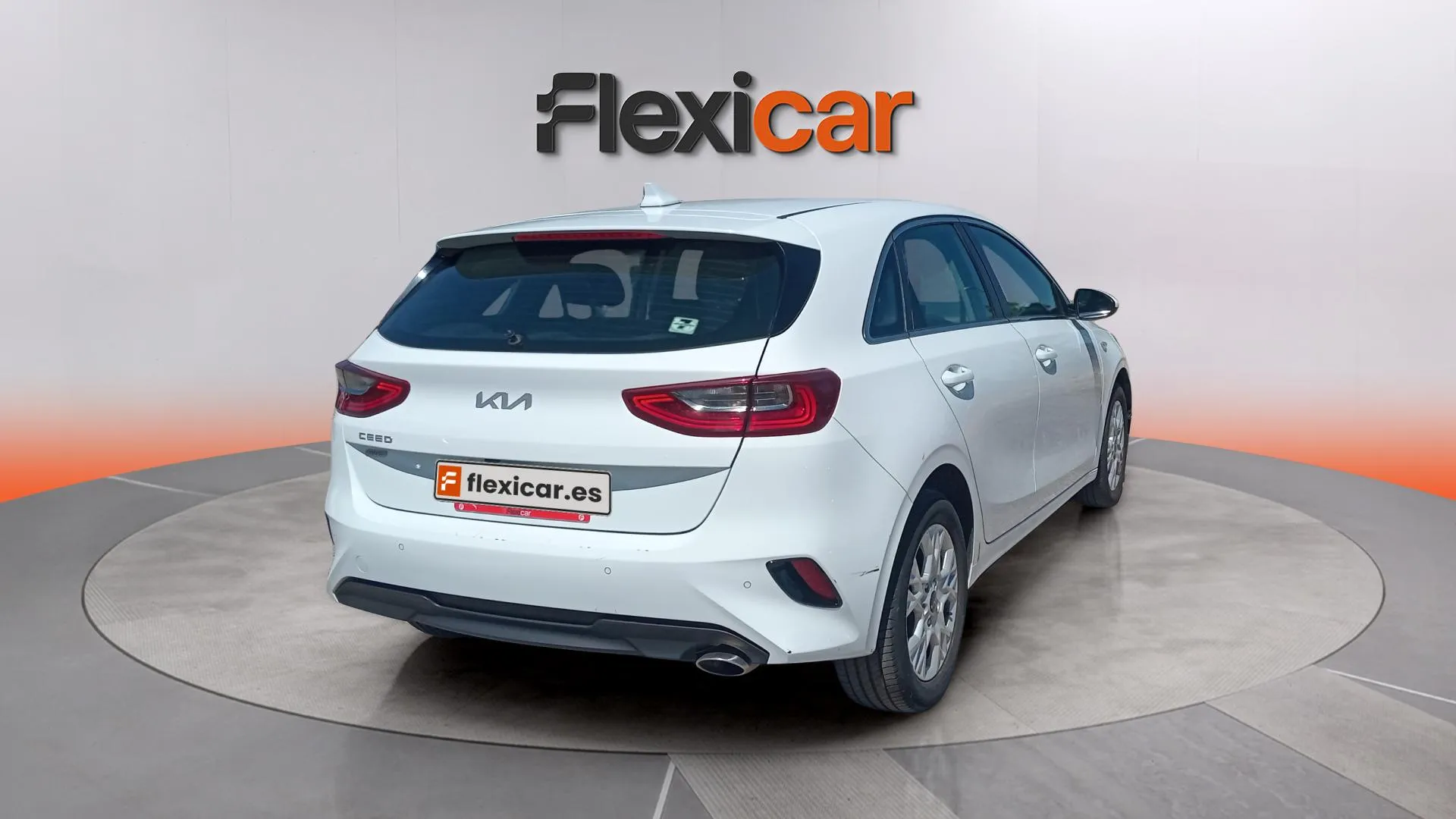 Kia Ceed 1.6 MHEV iMT Drive - foto 10