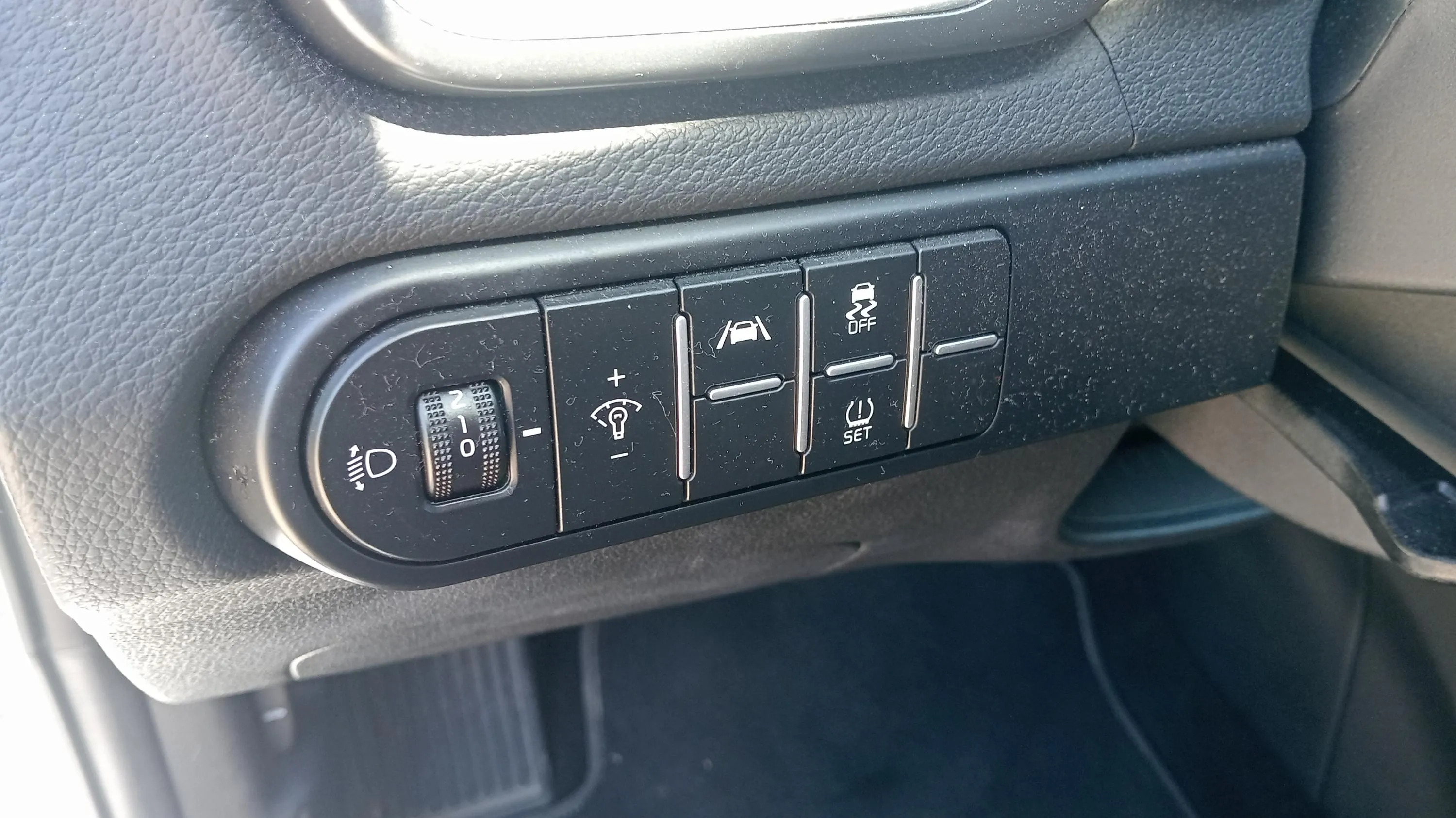 Kia Ceed 1.6 MHEV iMT Drive - foto 20