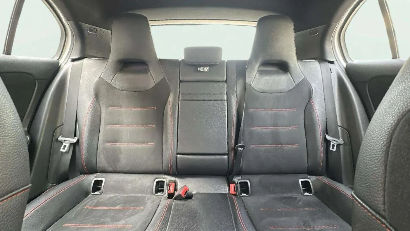 Mercedes-Benz Clase A A 180 - foto 12