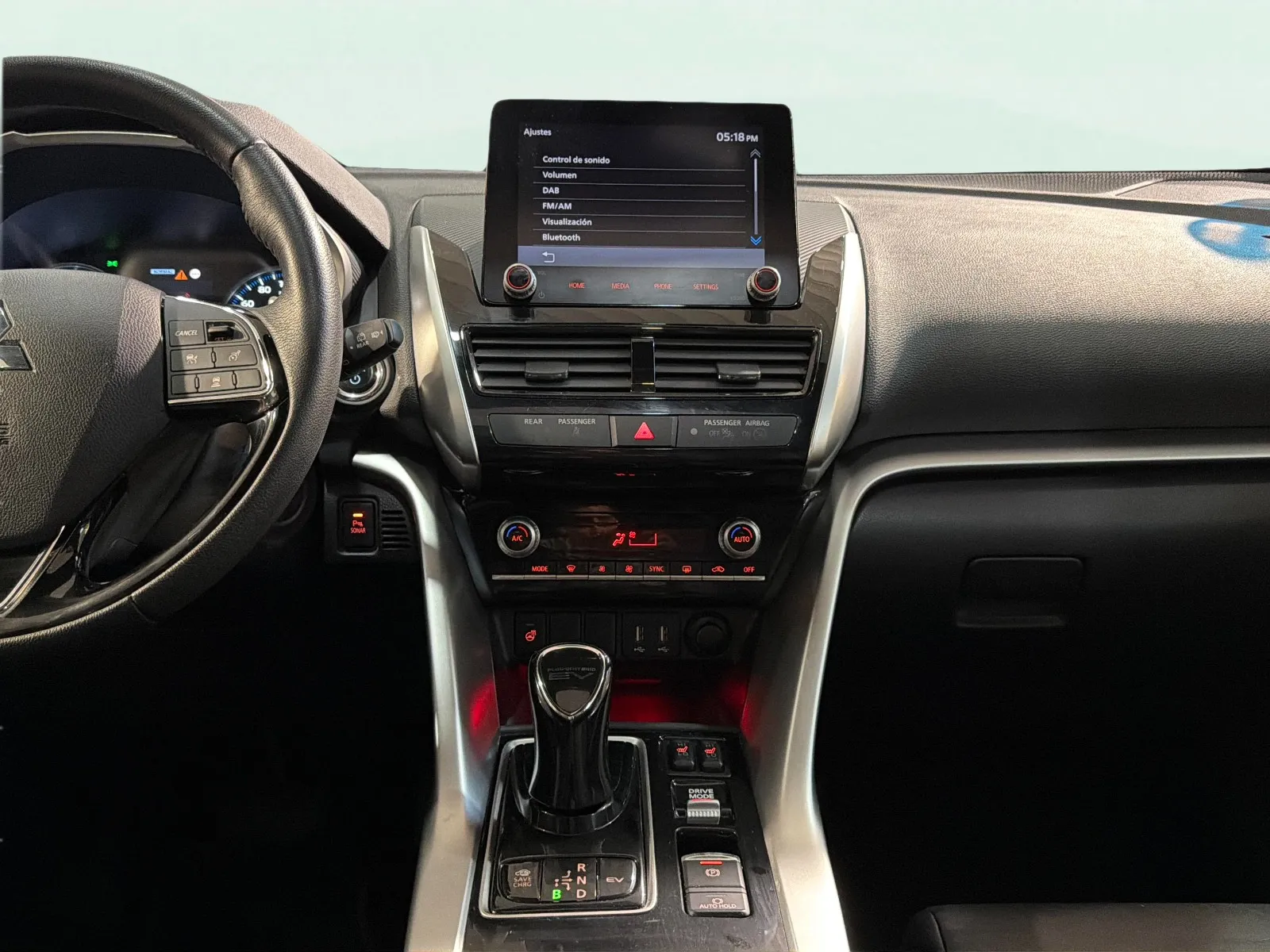 Mitsubishi Eclipse Cross PHEV Kaiteki 4WD - foto 11