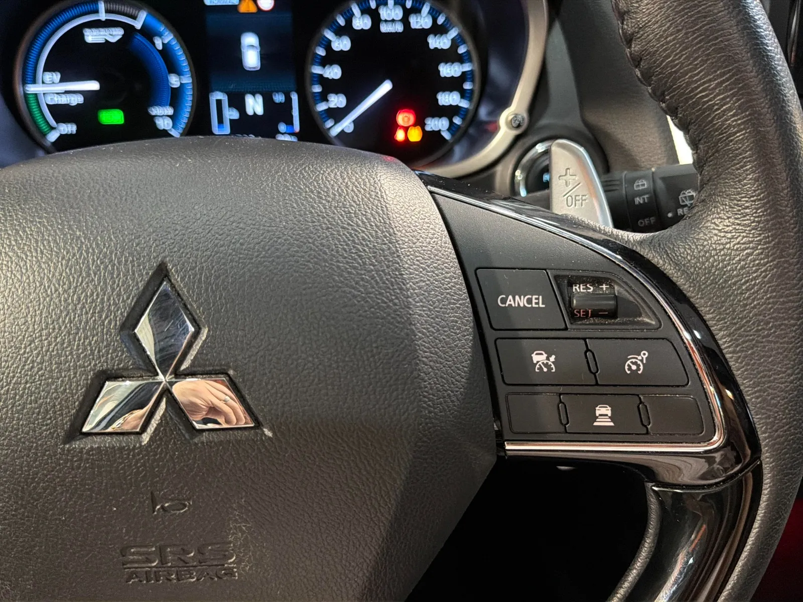 Mitsubishi Eclipse Cross PHEV Kaiteki 4WD - foto 9