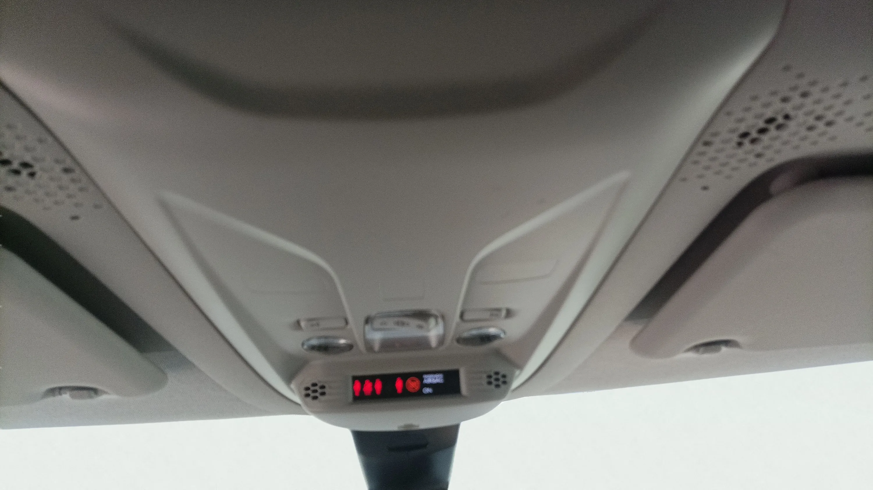 Peugeot Rifter Diesel - foto 23