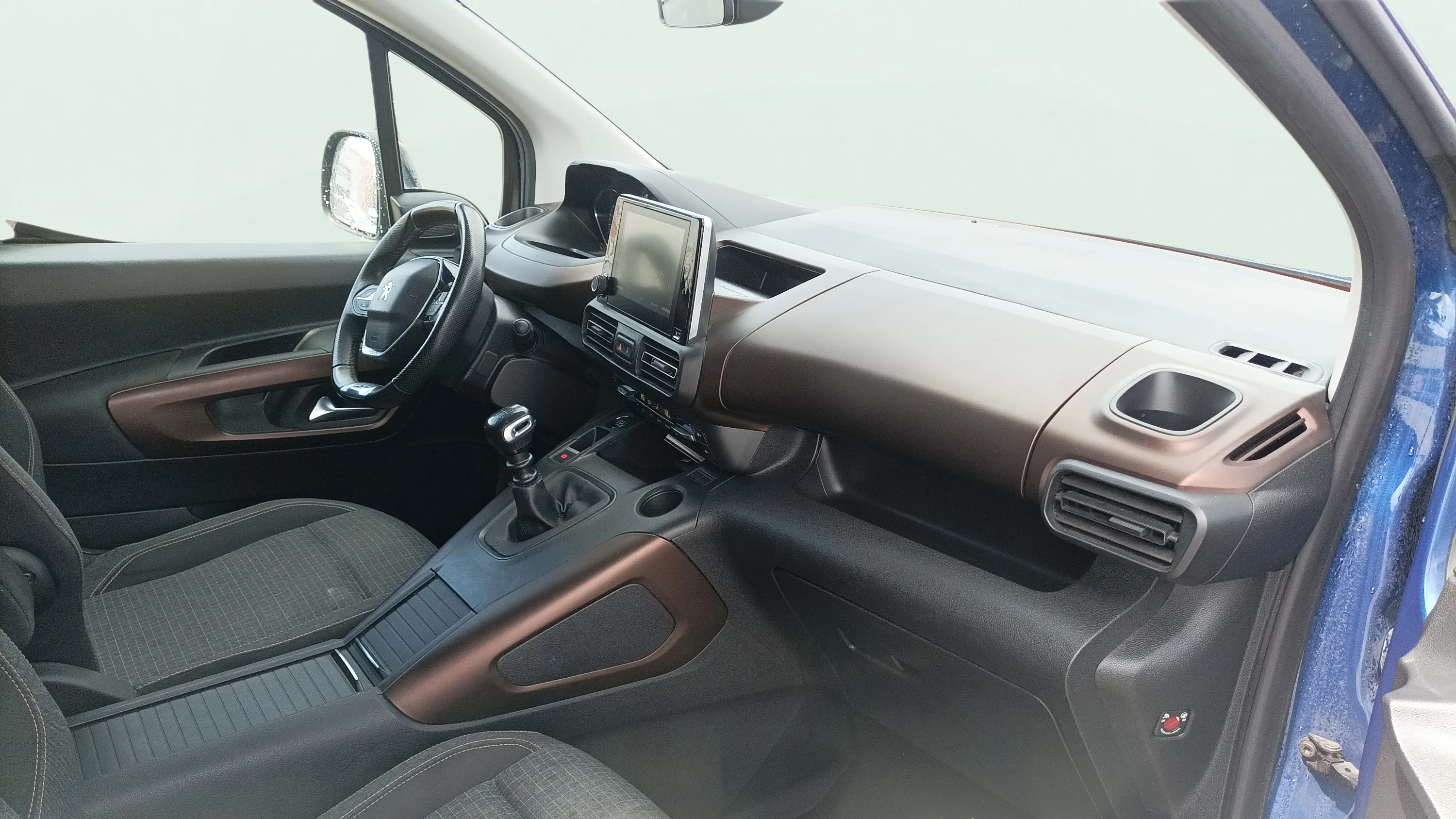 Peugeot Rifter Diesel - foto 17