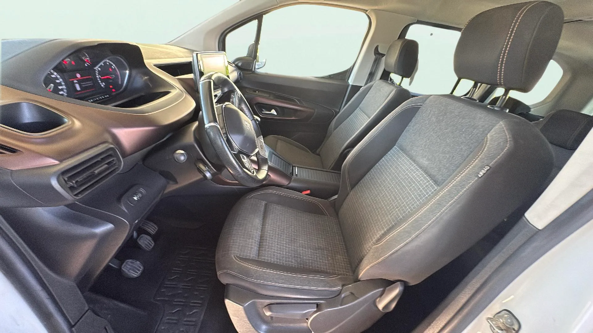 Peugeot Rifter GT Standard BlueHDi - foto 23