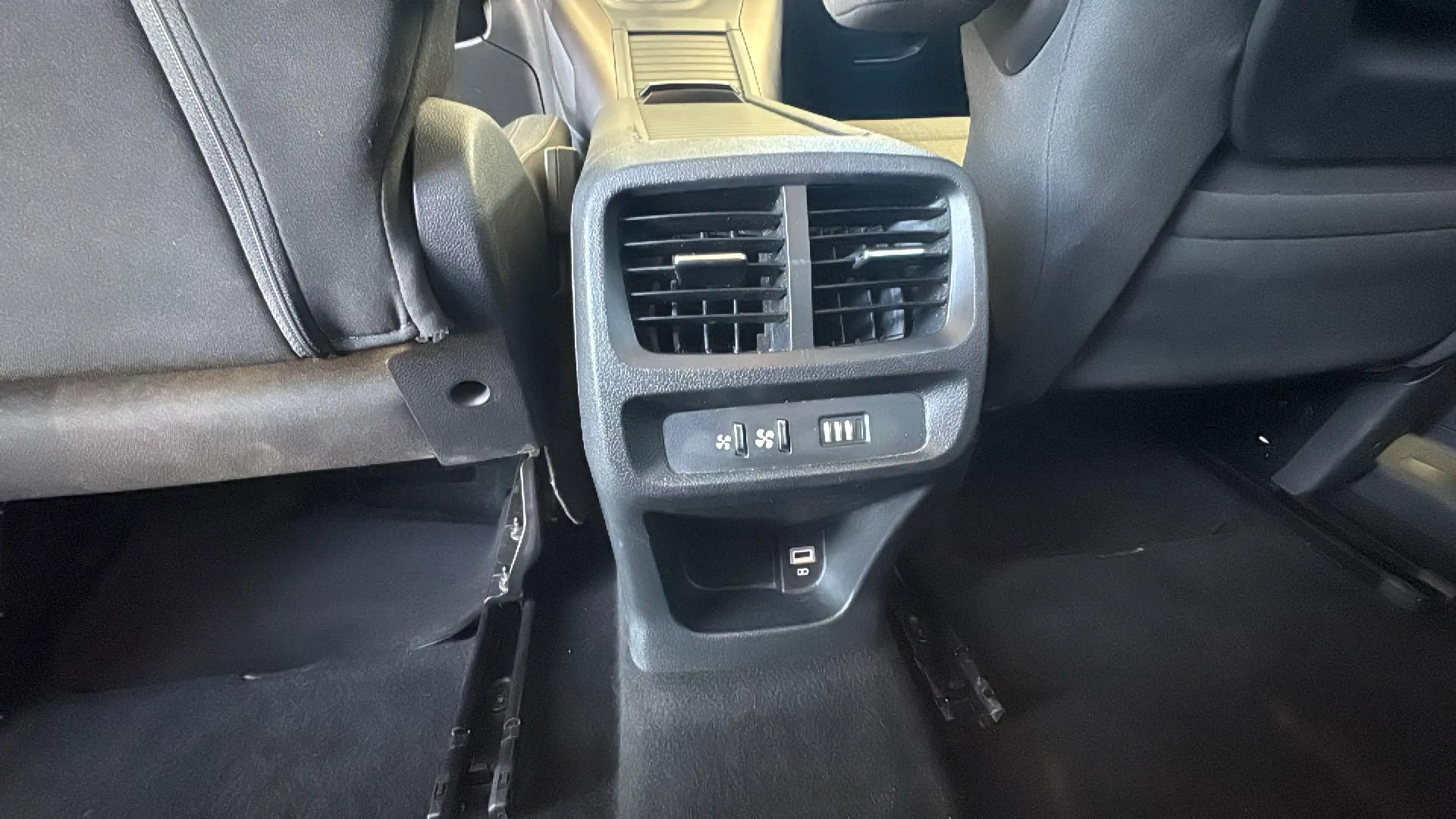 Peugeot Rifter GT Standard BlueHDi - foto 25