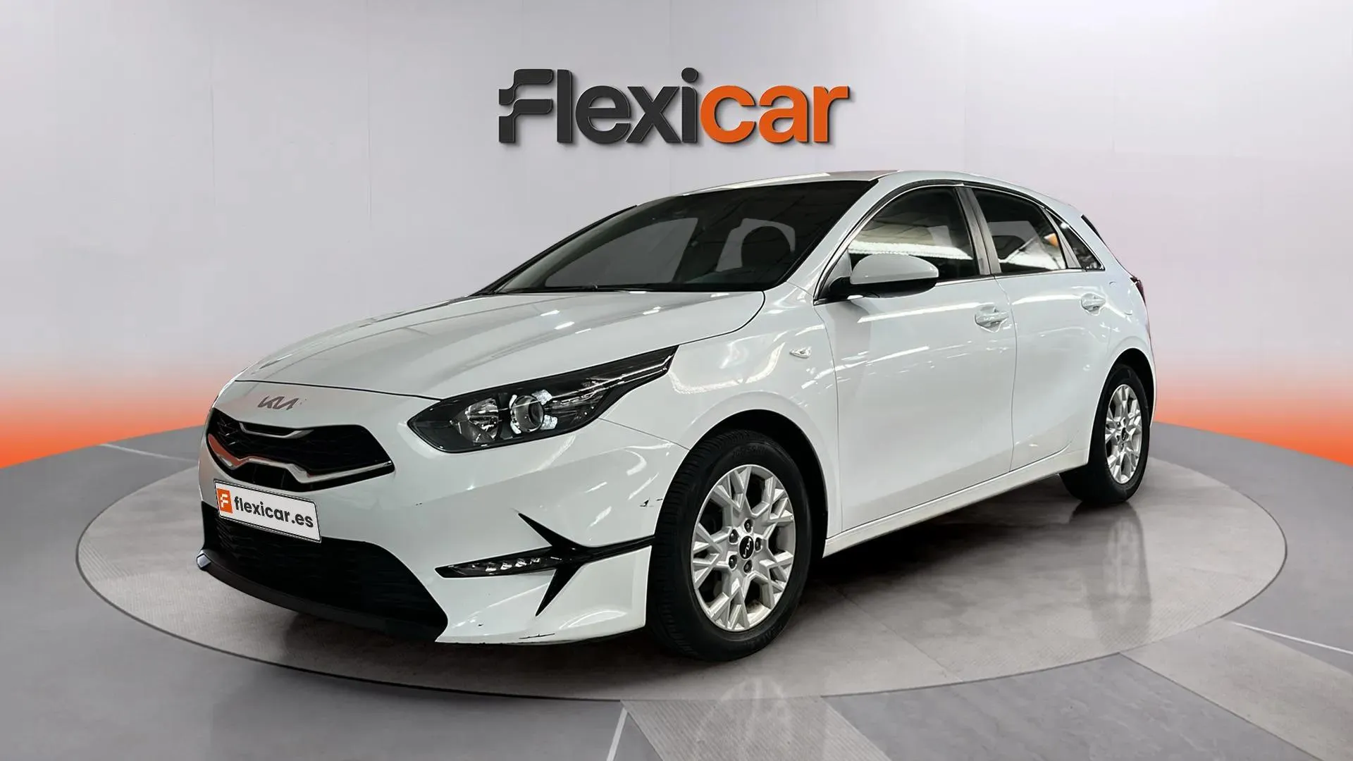Kia Ceed 1.6 MHEV iMT Drive - foto 3