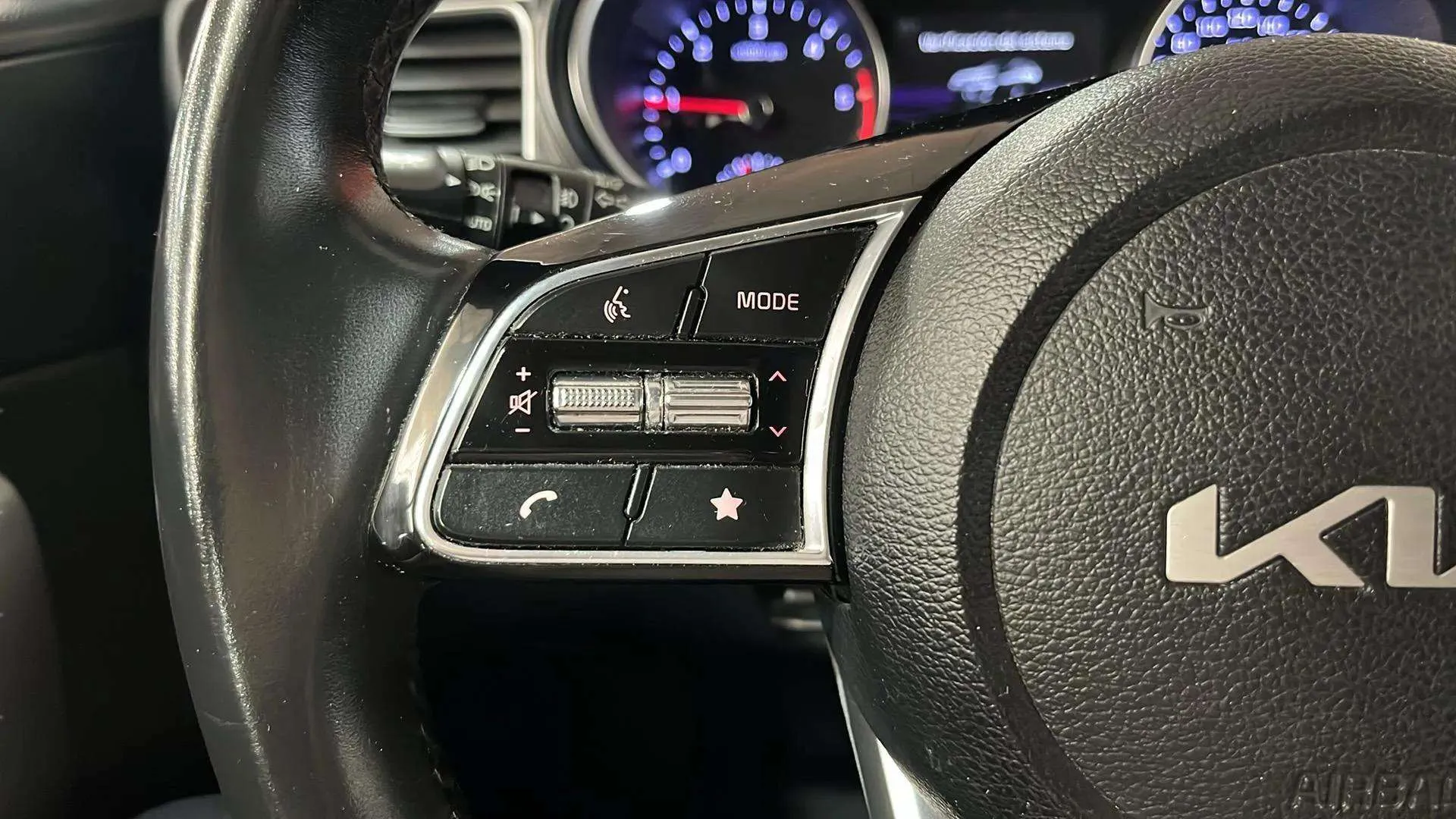 Kia Ceed 1.6 MHEV iMT Drive - foto 18