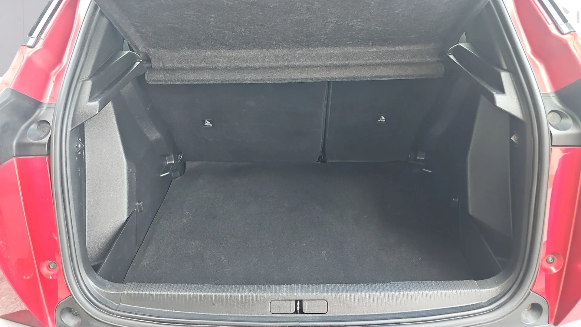 Peugeot 2008 Active PureTech 100 - foto 19