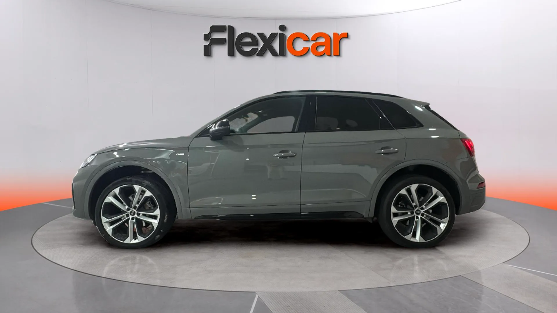 Audi Q5 Black line 40 TDI quattro-ultra - foto 4