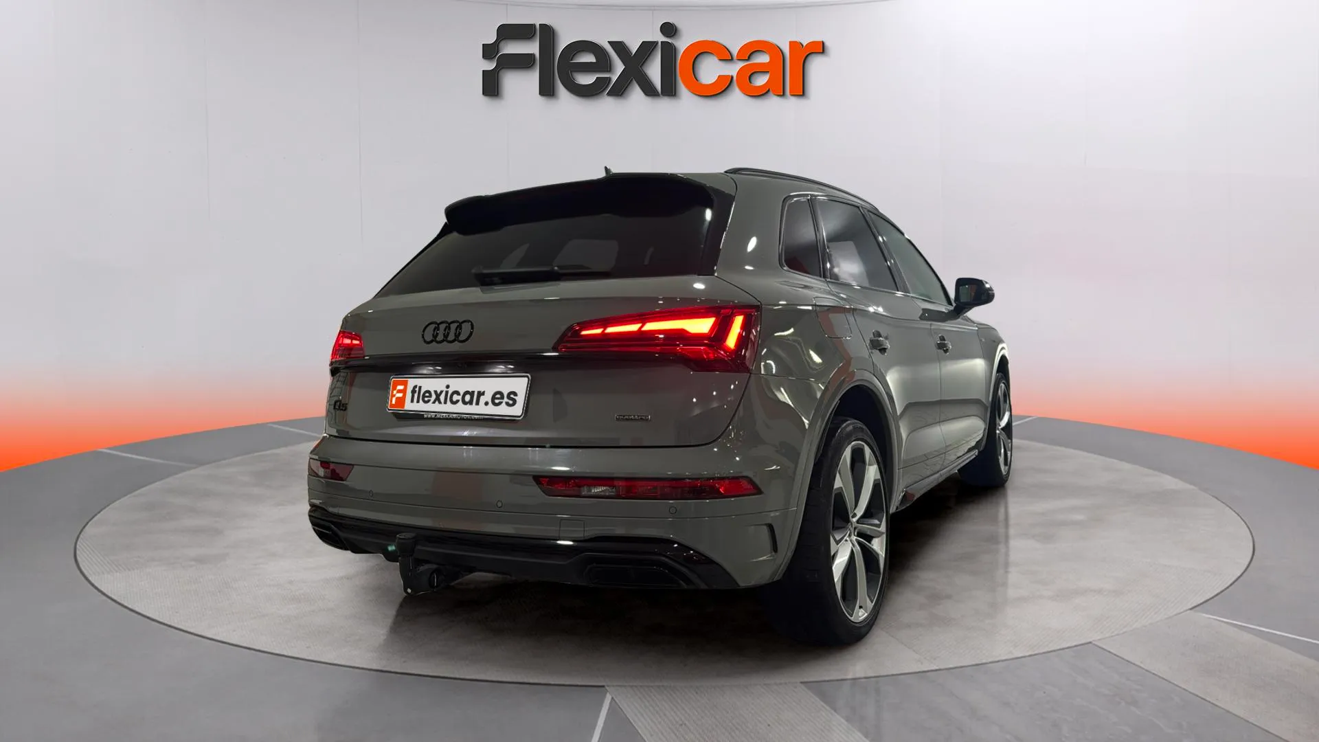 Audi Q5 Black line 40 TDI quattro-ultra - foto 7