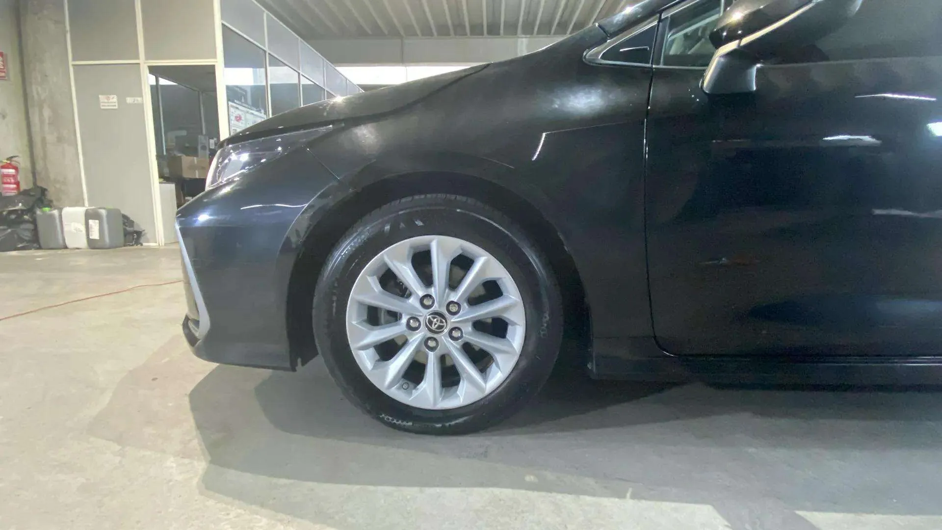 Toyota Corolla 1.5 - foto 19