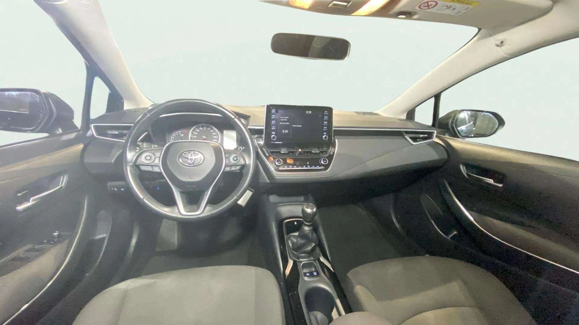 Toyota Corolla 1.5 - foto 11