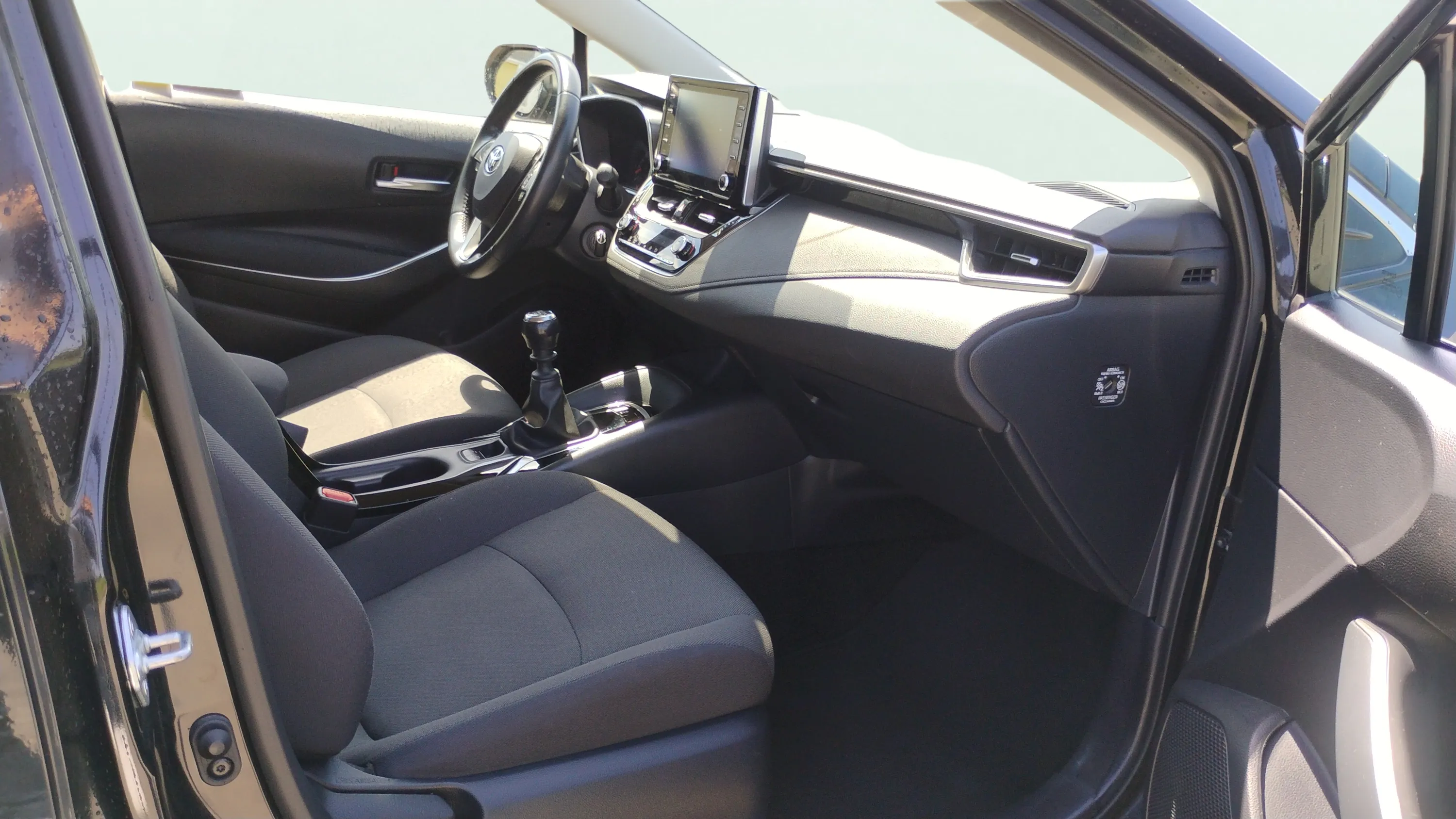 Toyota Corolla 140H Active Plus - foto 15