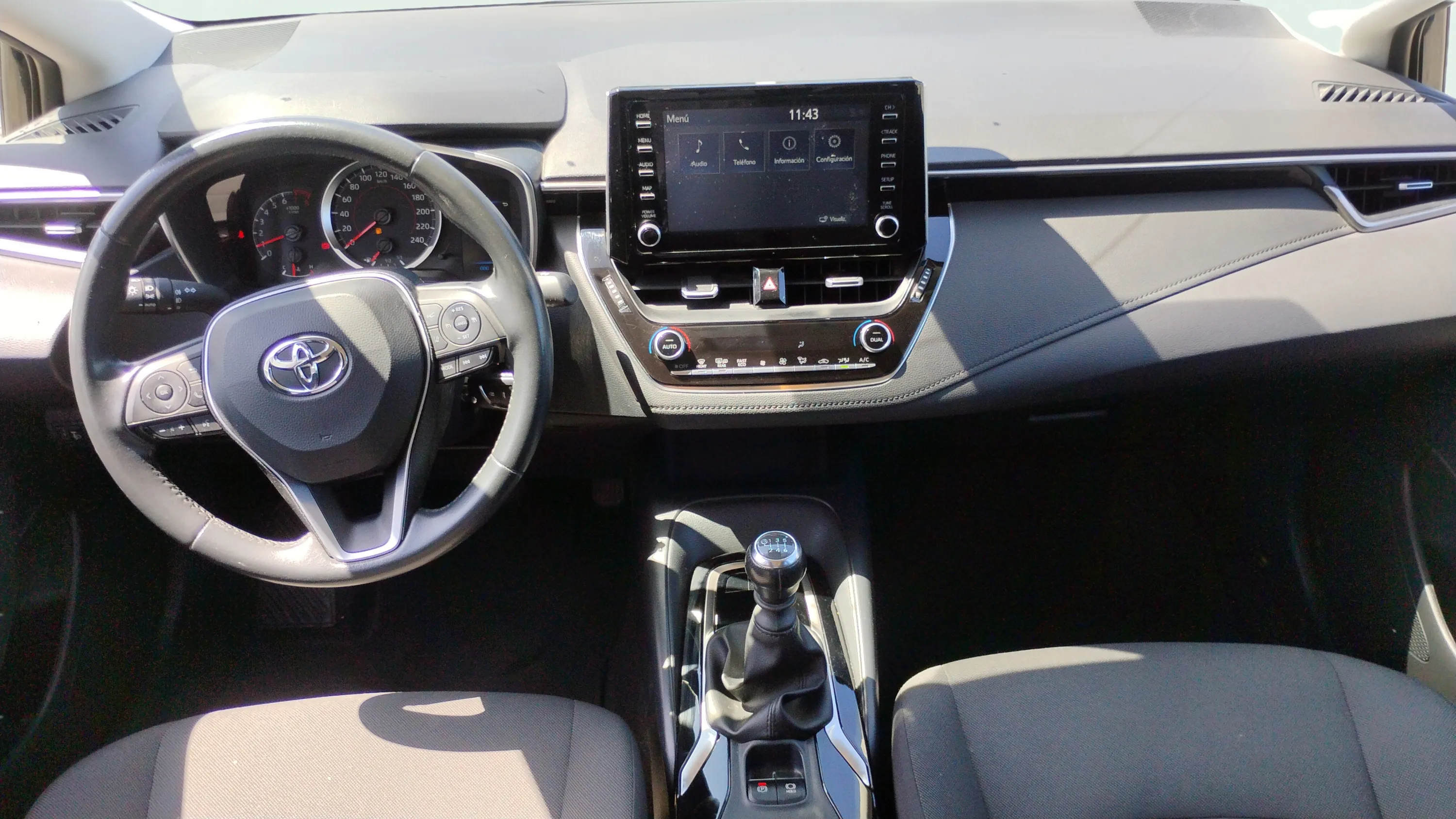 Toyota Corolla 140H Active Plus - foto 9