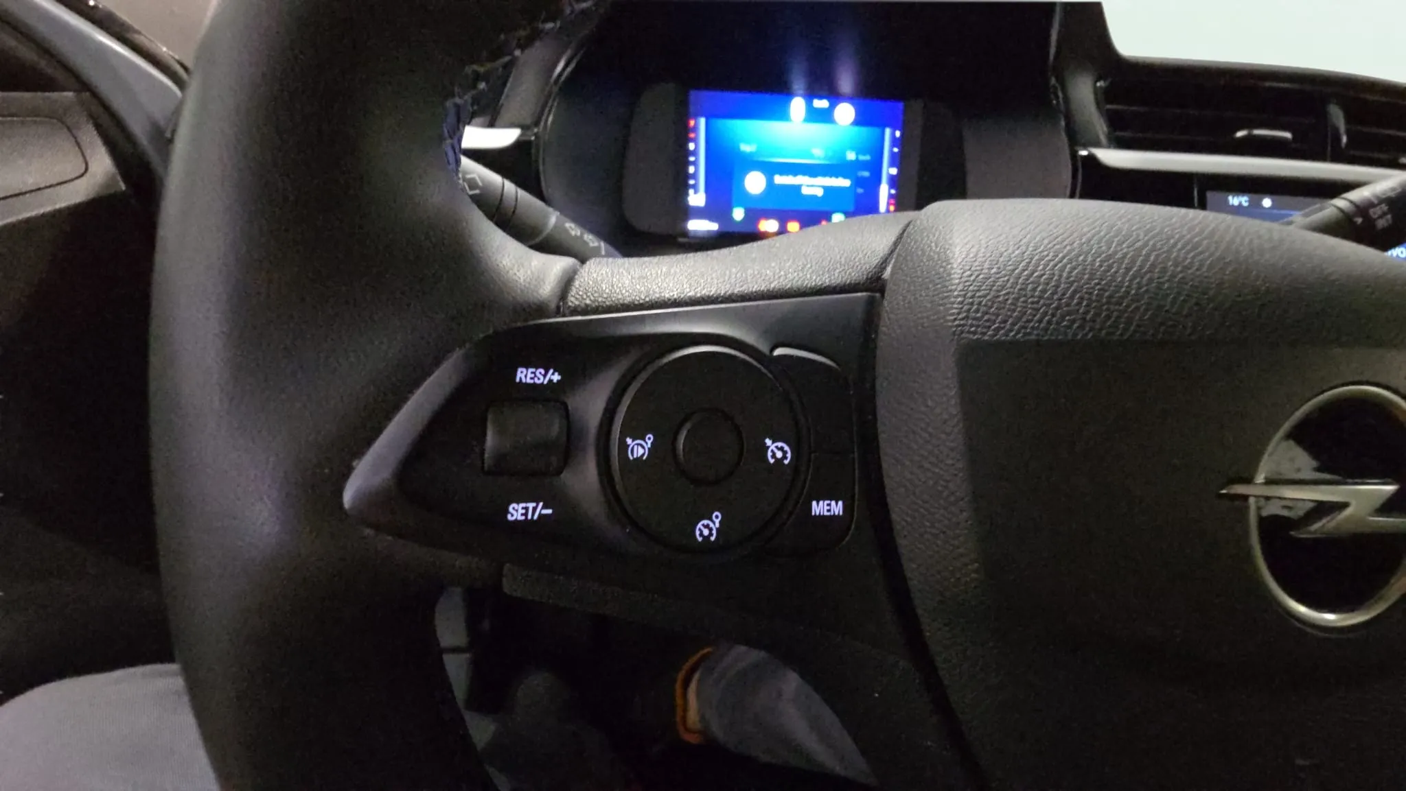 Opel Corsa 1.2T XHL GS - foto 17
