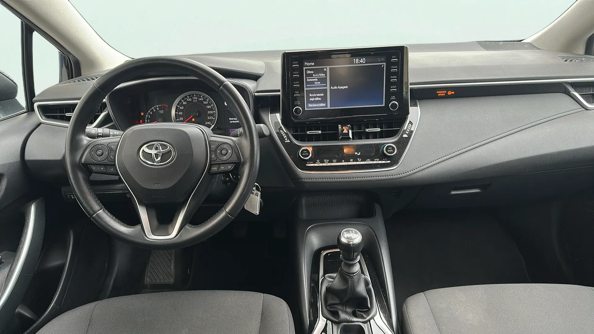 Toyota Corolla 1.5 Sedan Euro 6 - foto 13