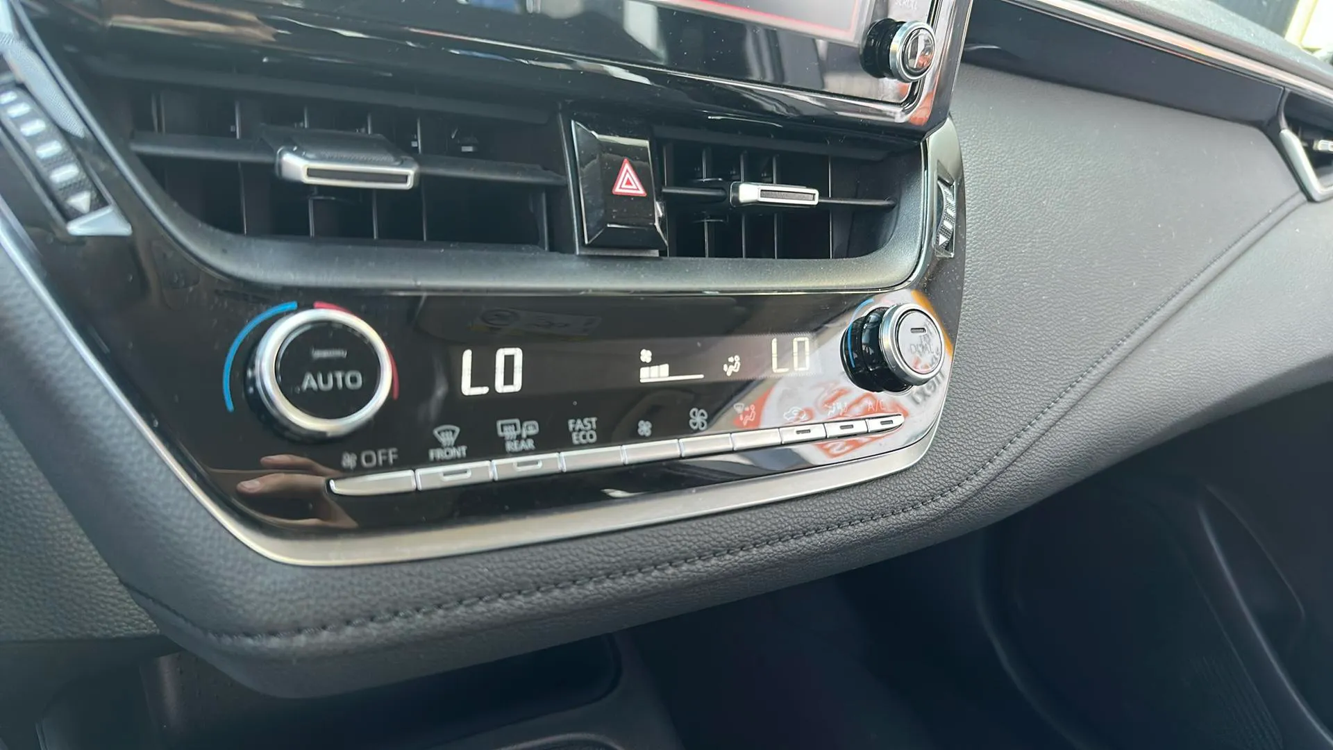 Toyota Corolla 140H Active Plus - foto 15