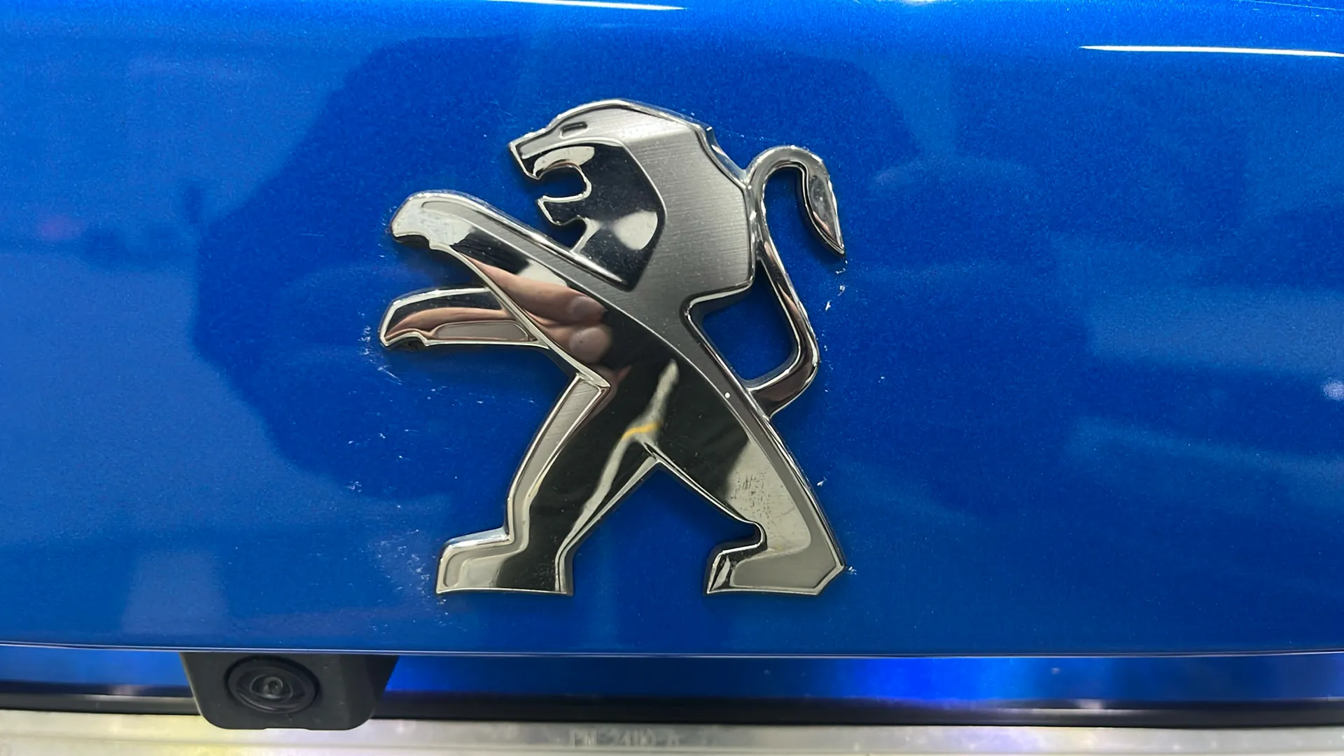 Peugeot 2008 GT PureTech 130 EAT8 - foto 9