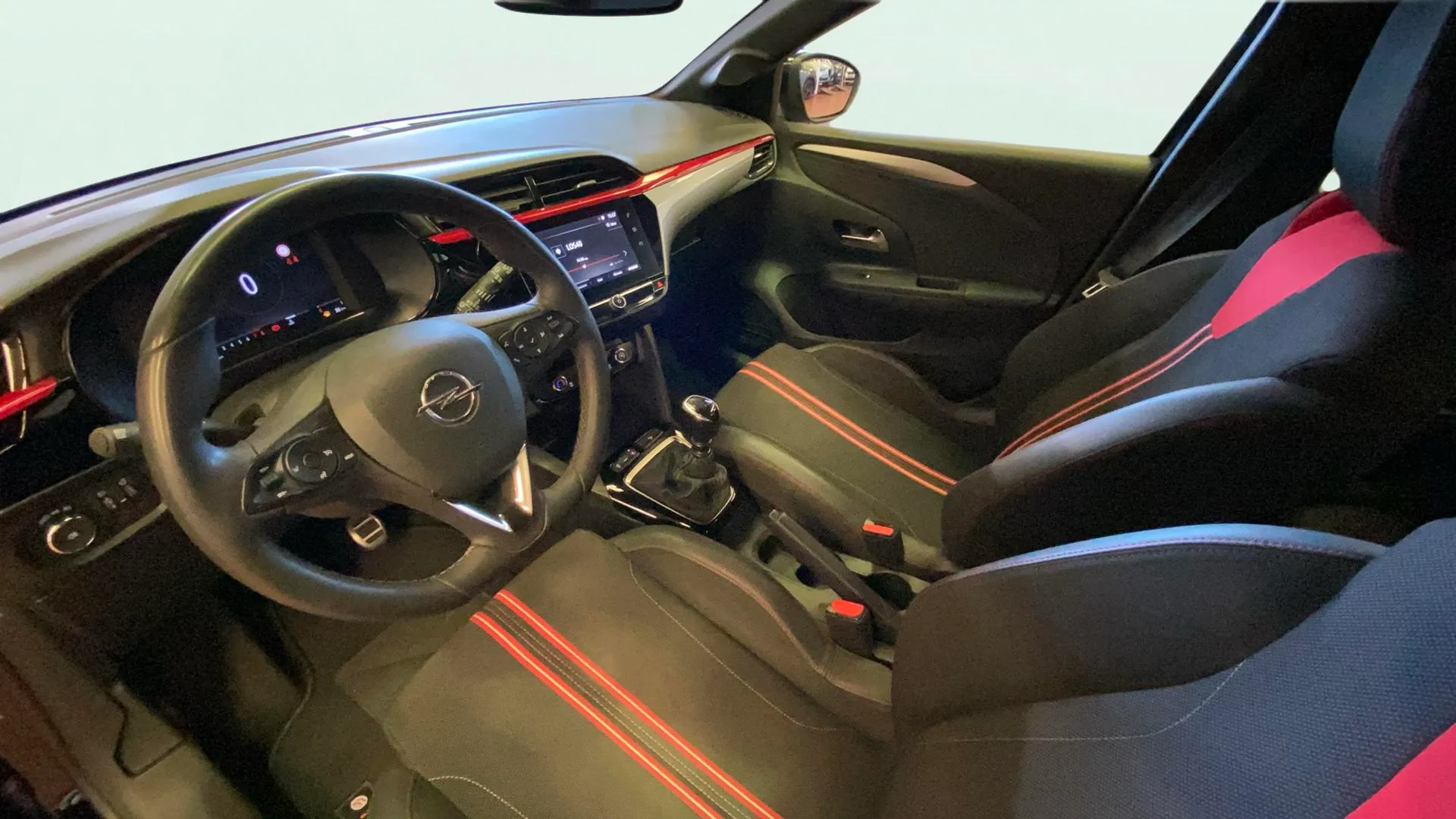 Opel Corsa 1.2T XHL GS - foto 11