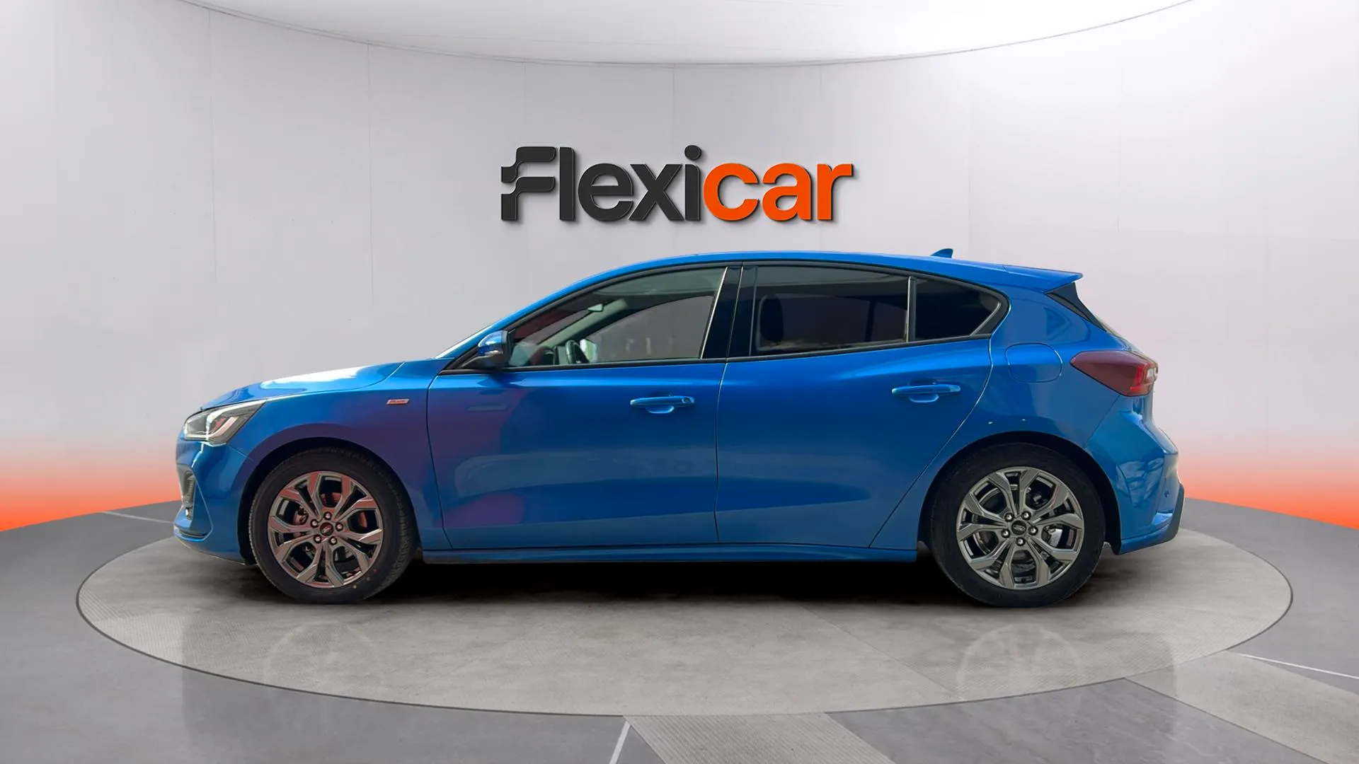 Ford Focus 1.0 EcoBoost MHEV ST-Line X - foto 5