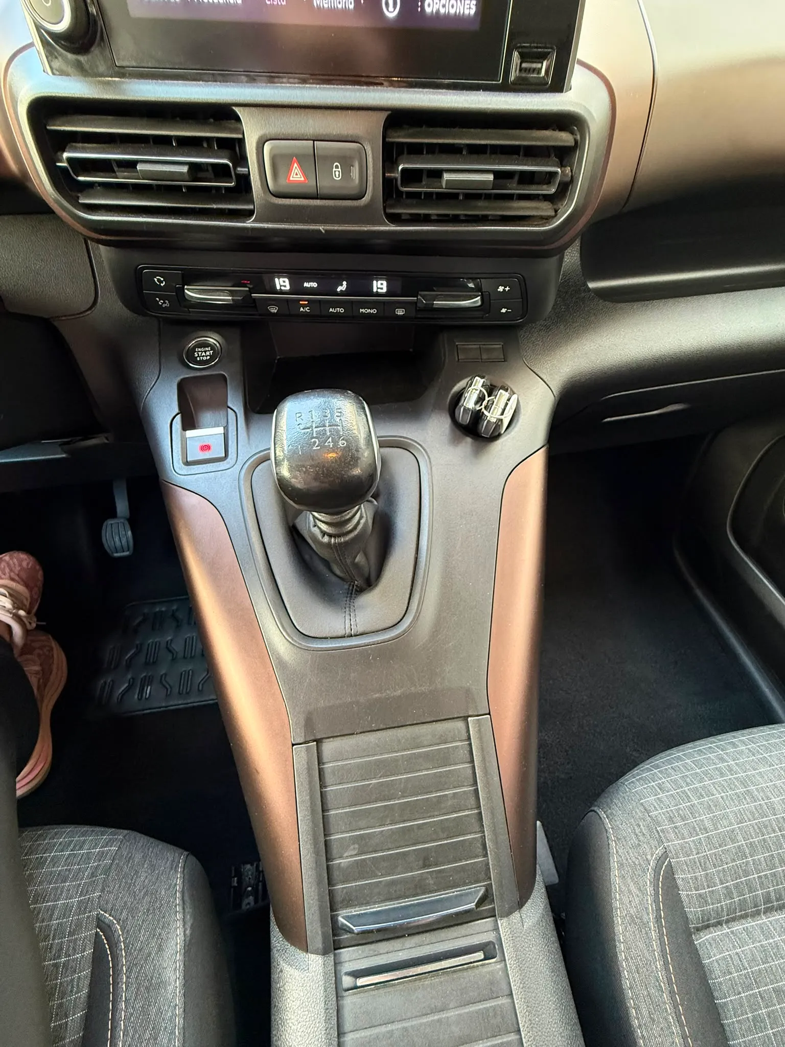Peugeot Rifter Allure Standard BlueHDi - foto 15