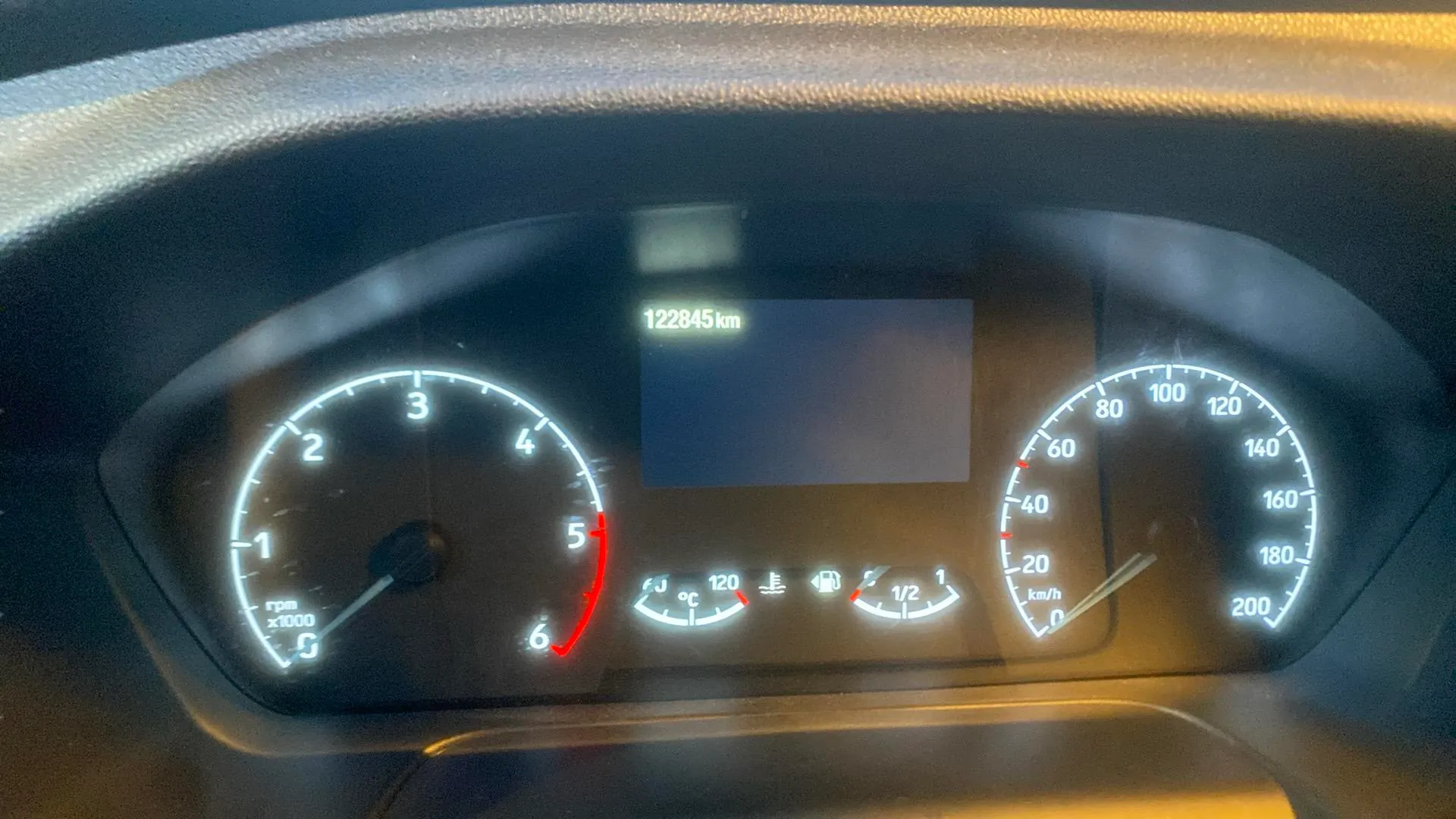 Ford Transit 350 L3H2 Van Trend FWD - foto 11