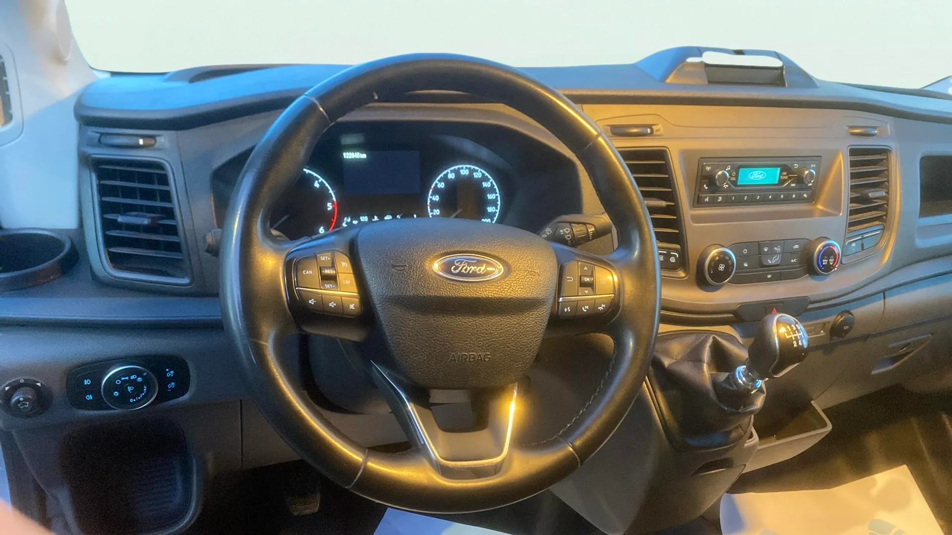 Ford Transit 350 L3H2 Van Trend FWD - foto 12