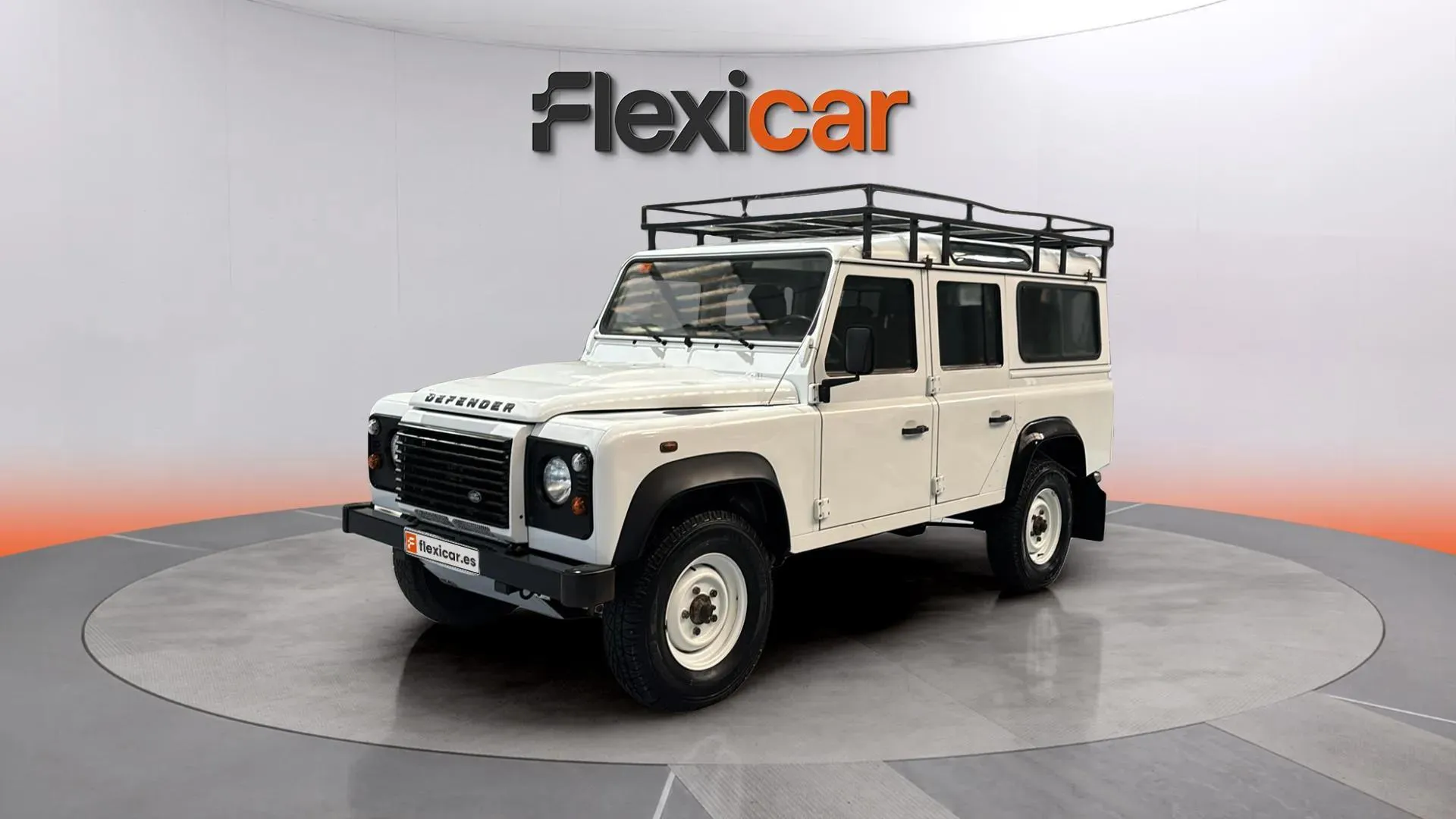 Land Rover Defender 110 SW E - foto 3